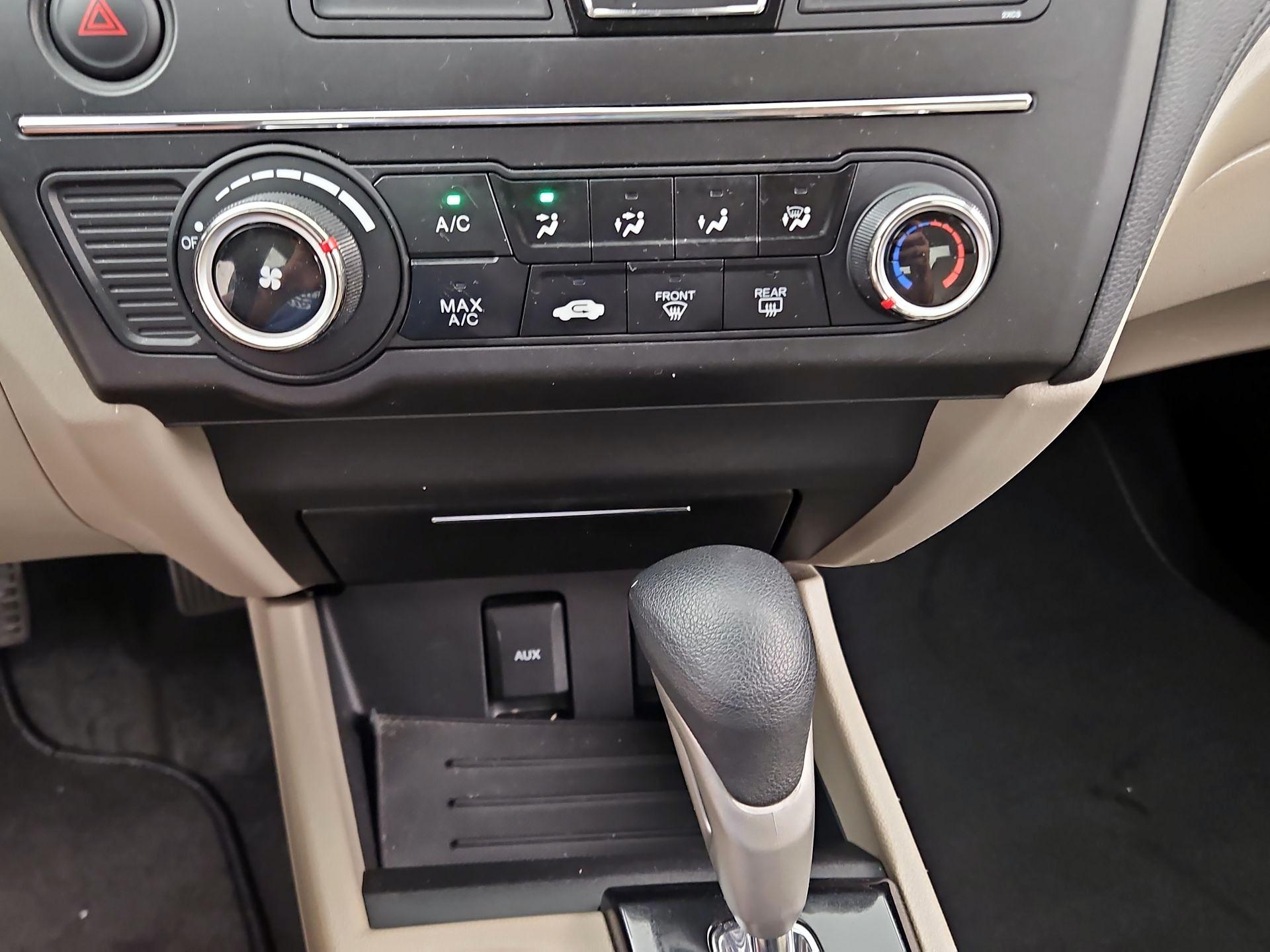 Thumbnail: 2014 Honda Civic - 16