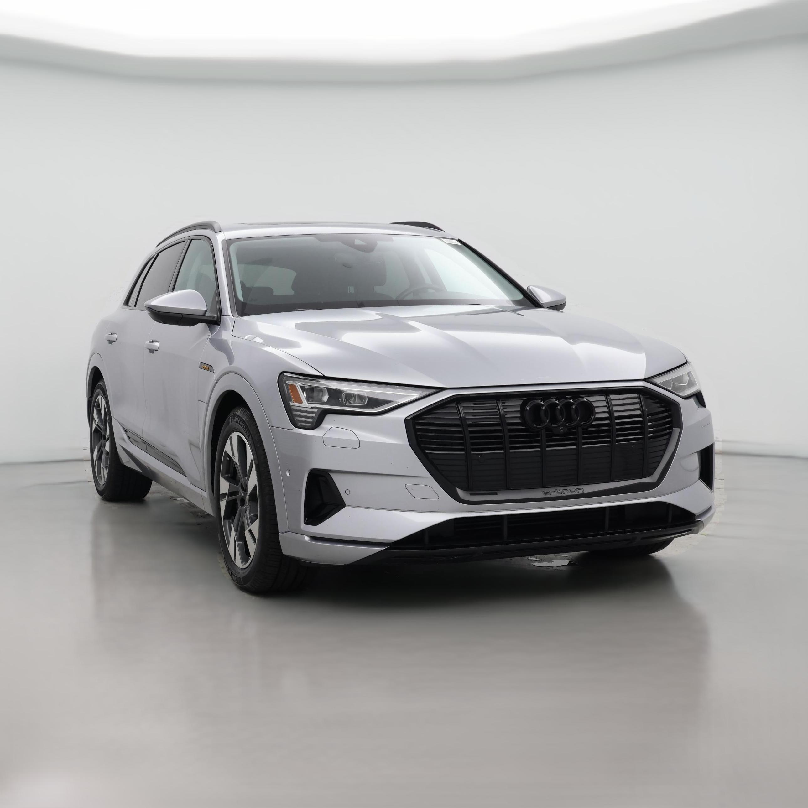 Thumbnail: 2022 Audi e-tron - 1