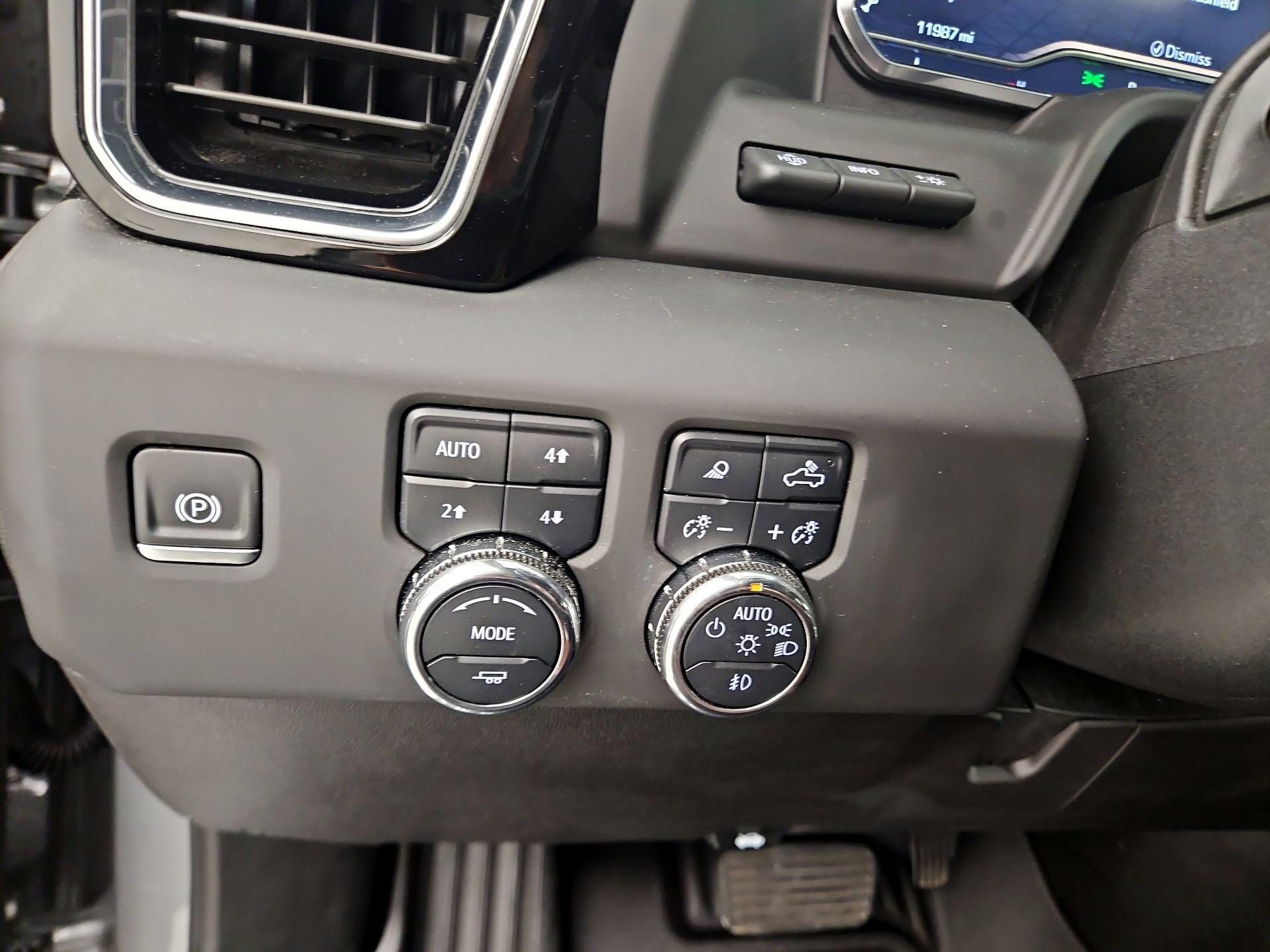 Thumbnail: 2025 GMC Sierra 3500 - 13