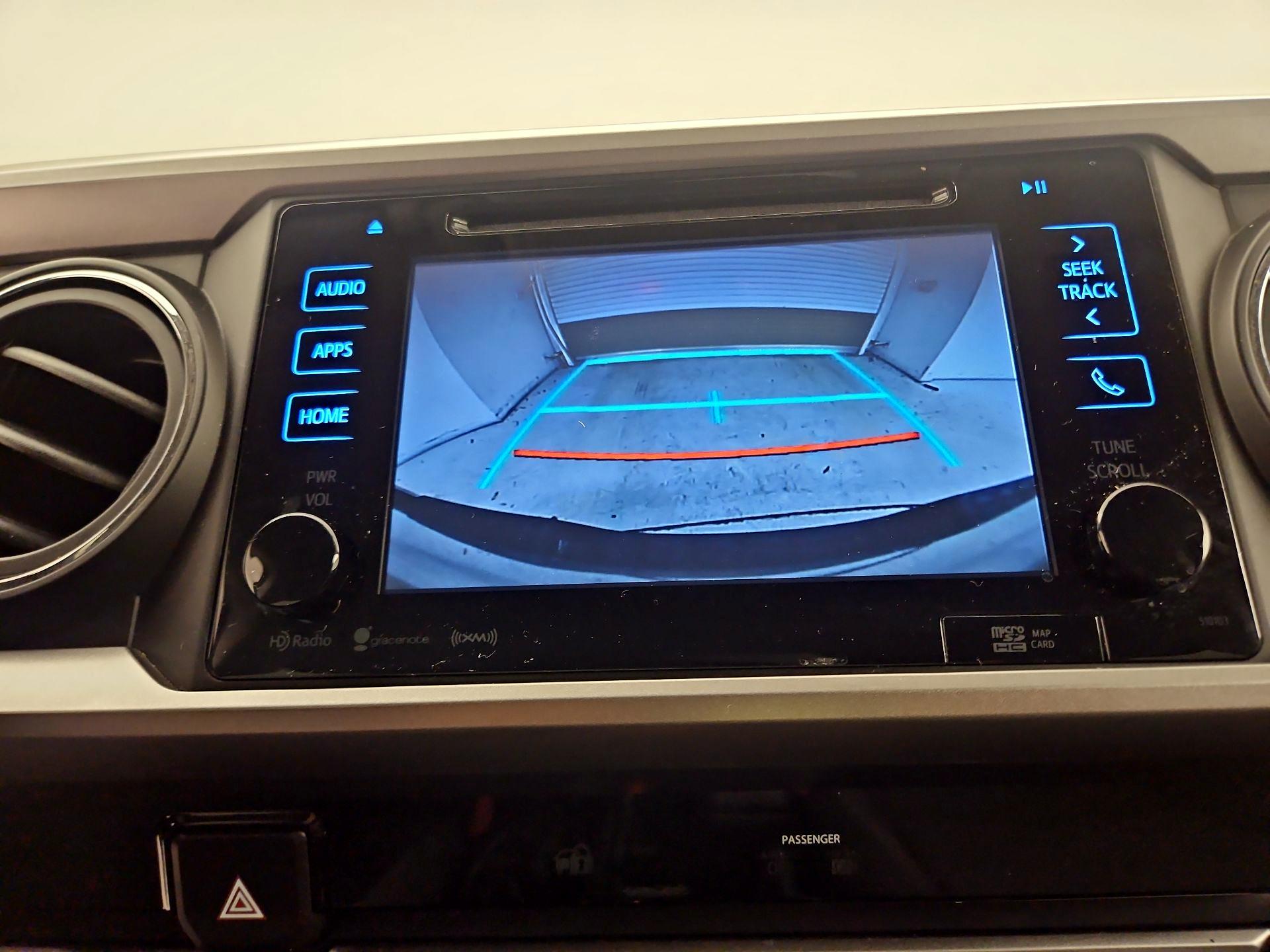 Thumbnail: 2017 Toyota Tacoma - 14