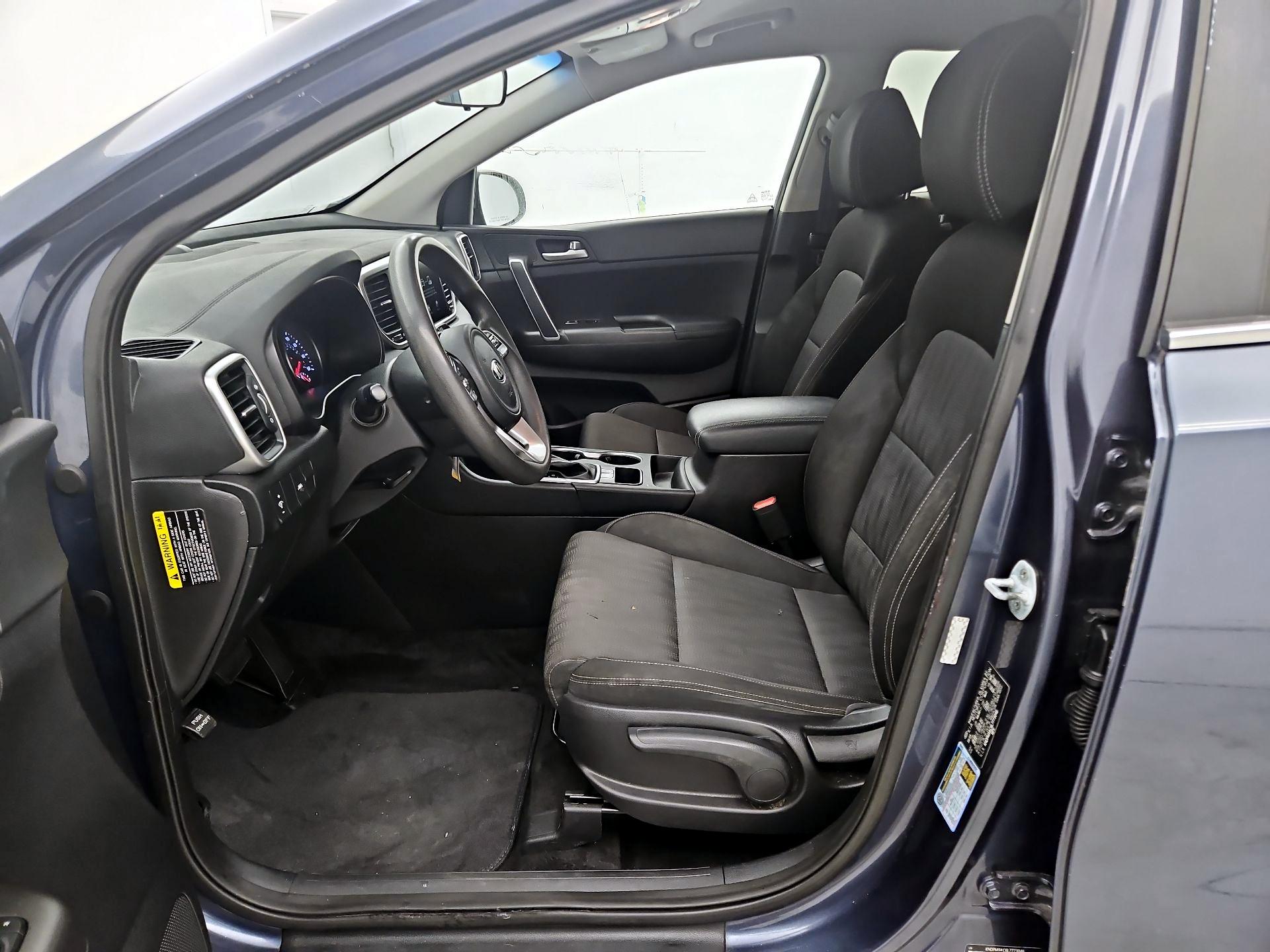 Thumbnail: 2020 Kia Sportage - 11