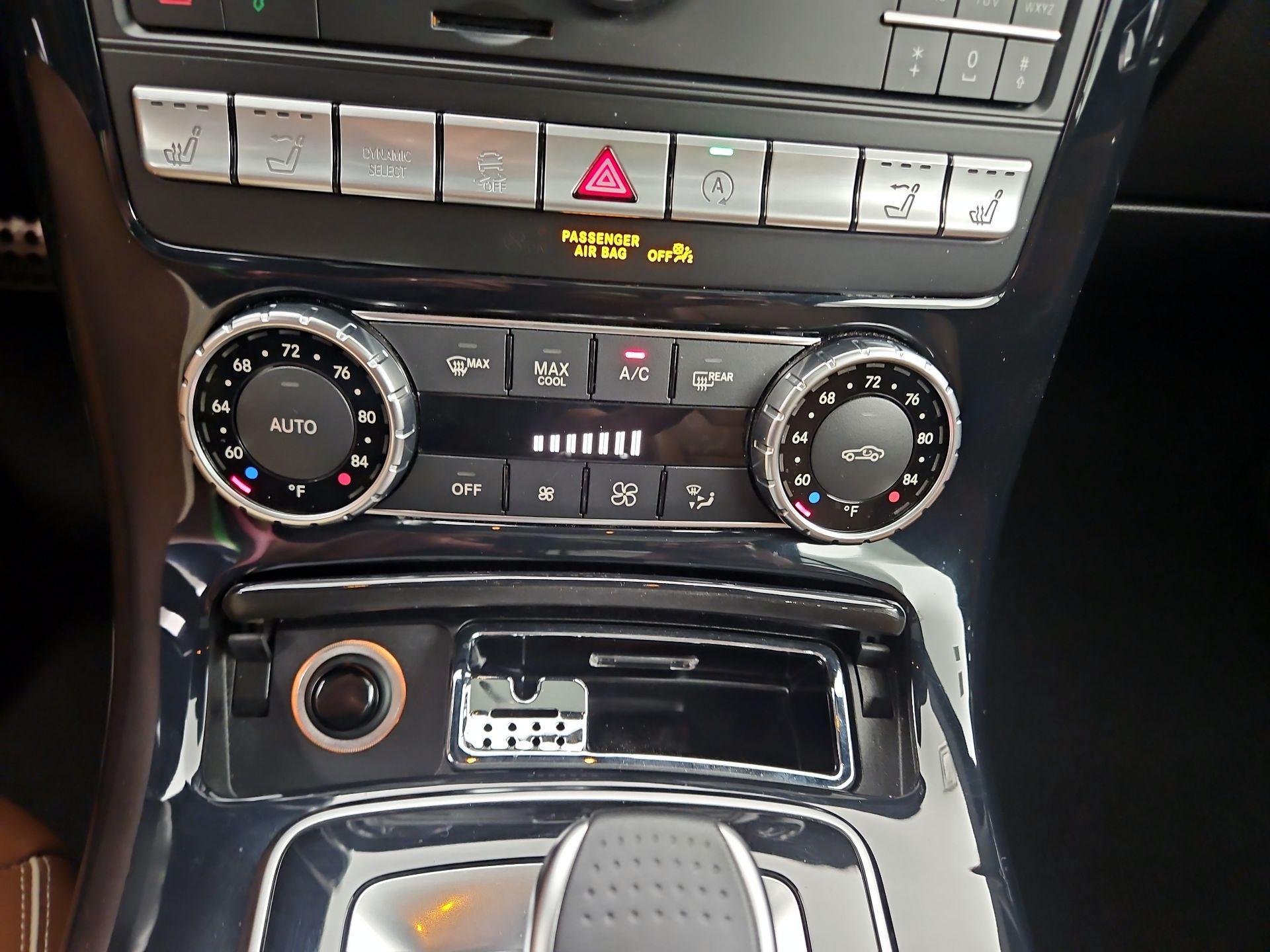 Thumbnail: 2019 Mercedes-Benz SL-Class - 17