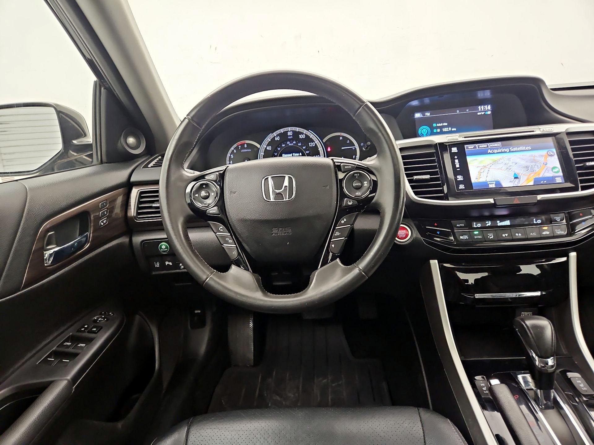 Thumbnail: 2017 Honda Accord - 10