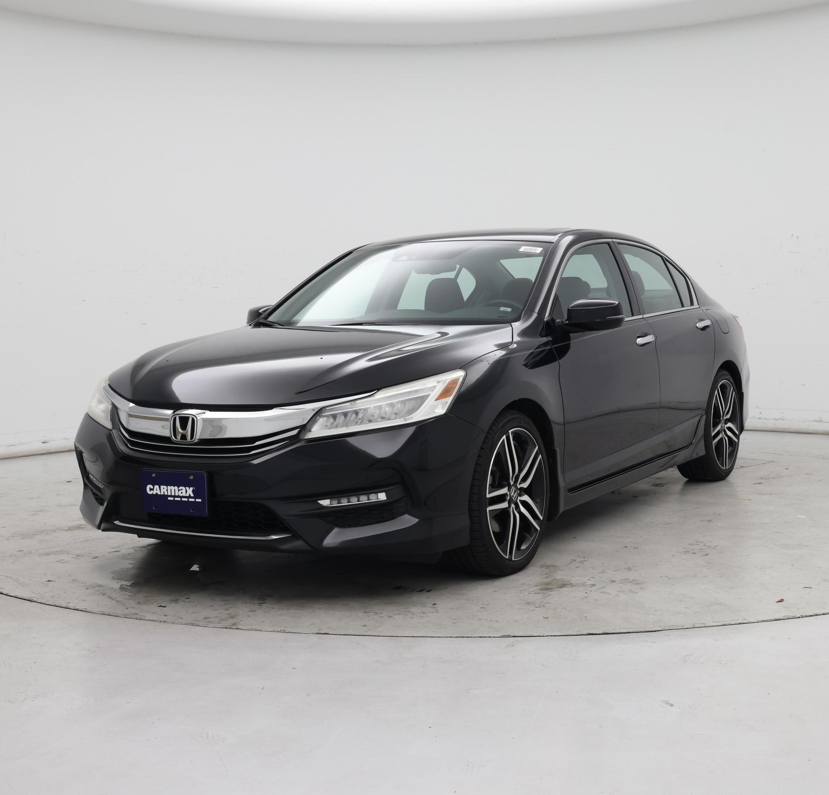 Thumbnail: 2017 Honda Accord - 4