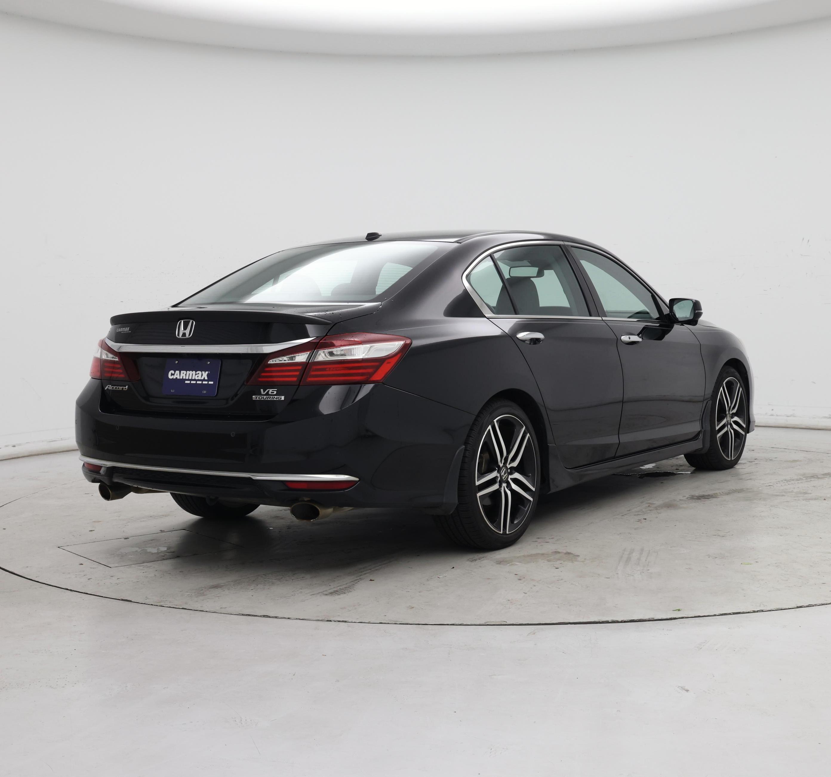 Thumbnail: 2017 Honda Accord - 8