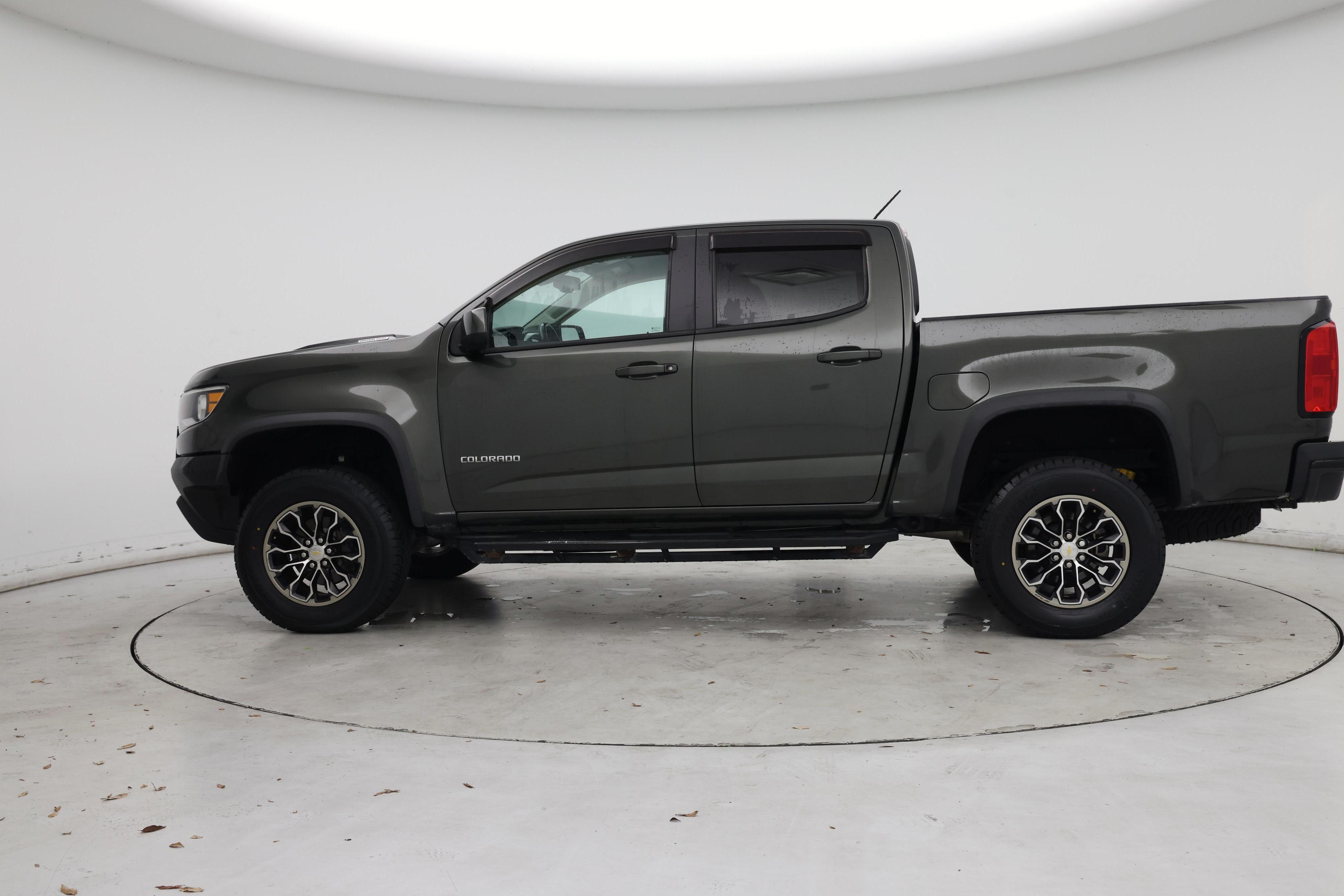 Thumbnail: 2018 Chevrolet Colorado - 3