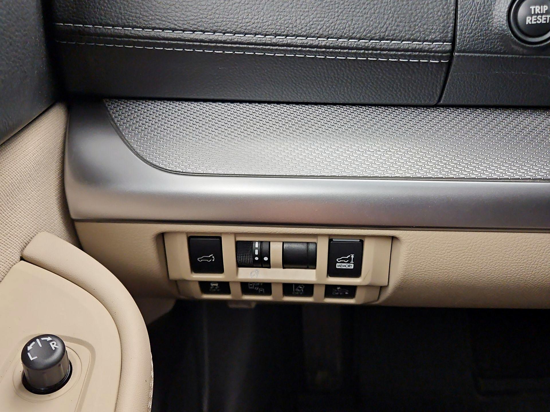 Thumbnail: 2018 Subaru Outback - 13