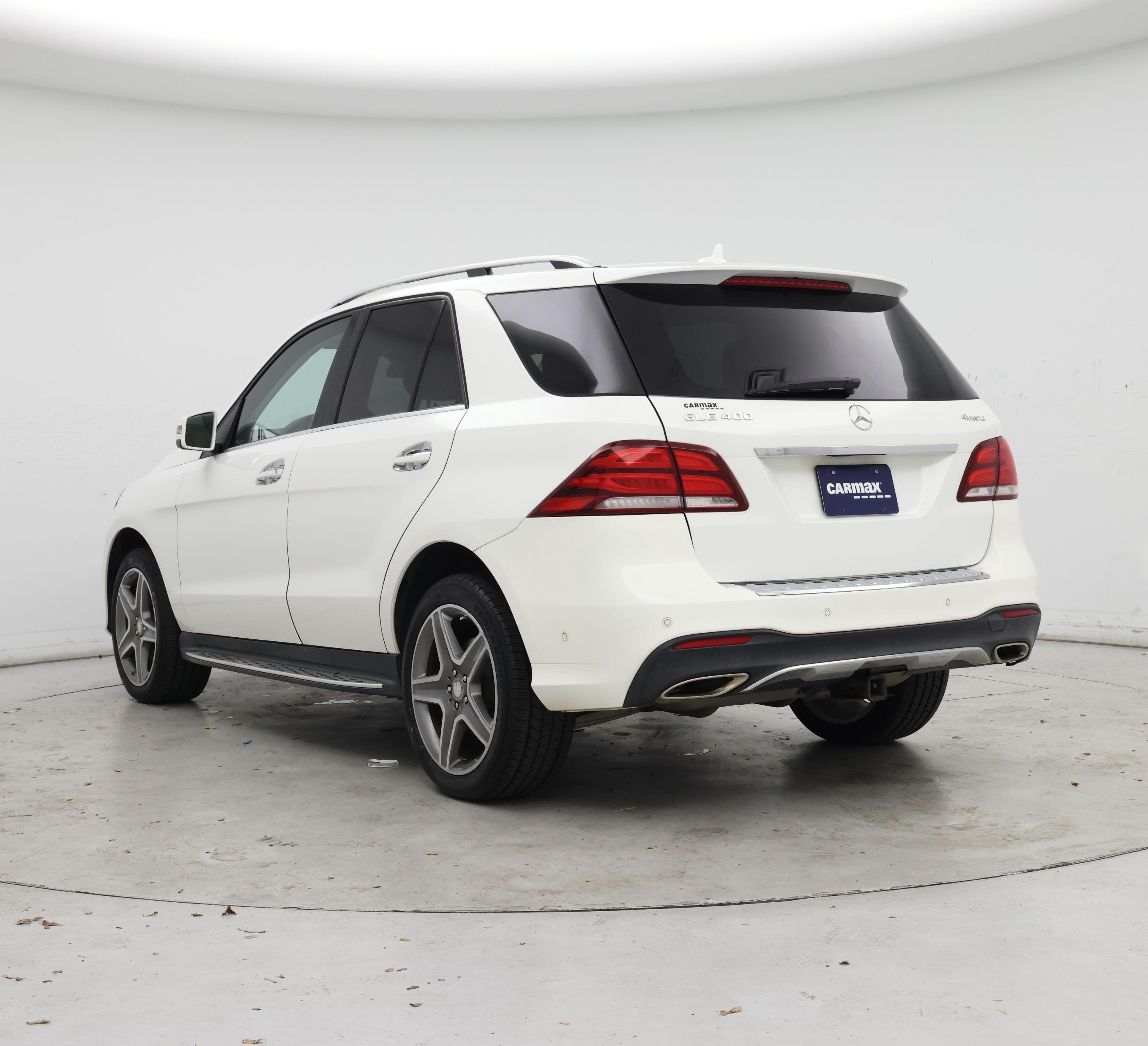 Thumbnail: 2017 Mercedes-Benz GLE - 2