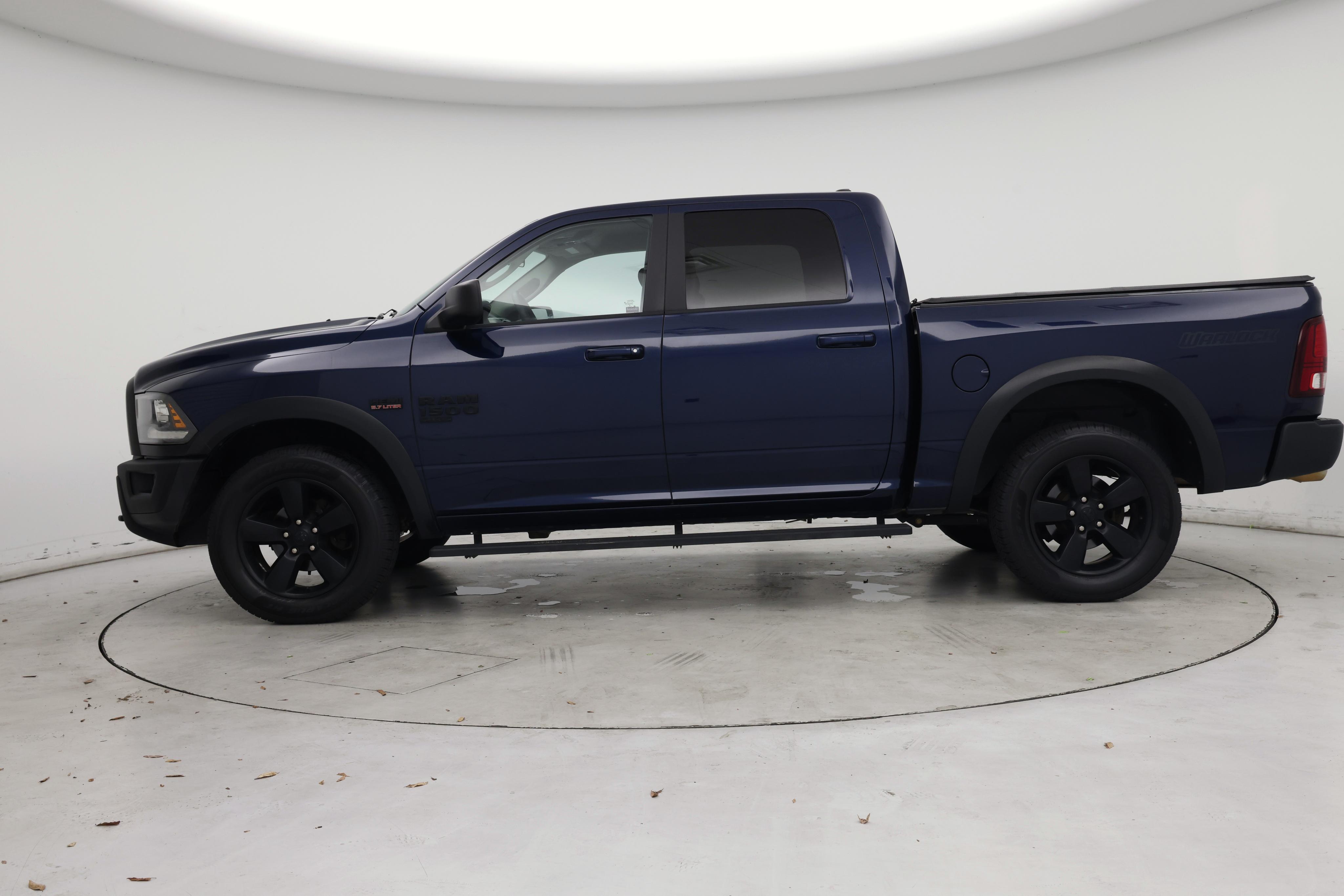 Thumbnail: 2019 RAM 1500 Classic - 3