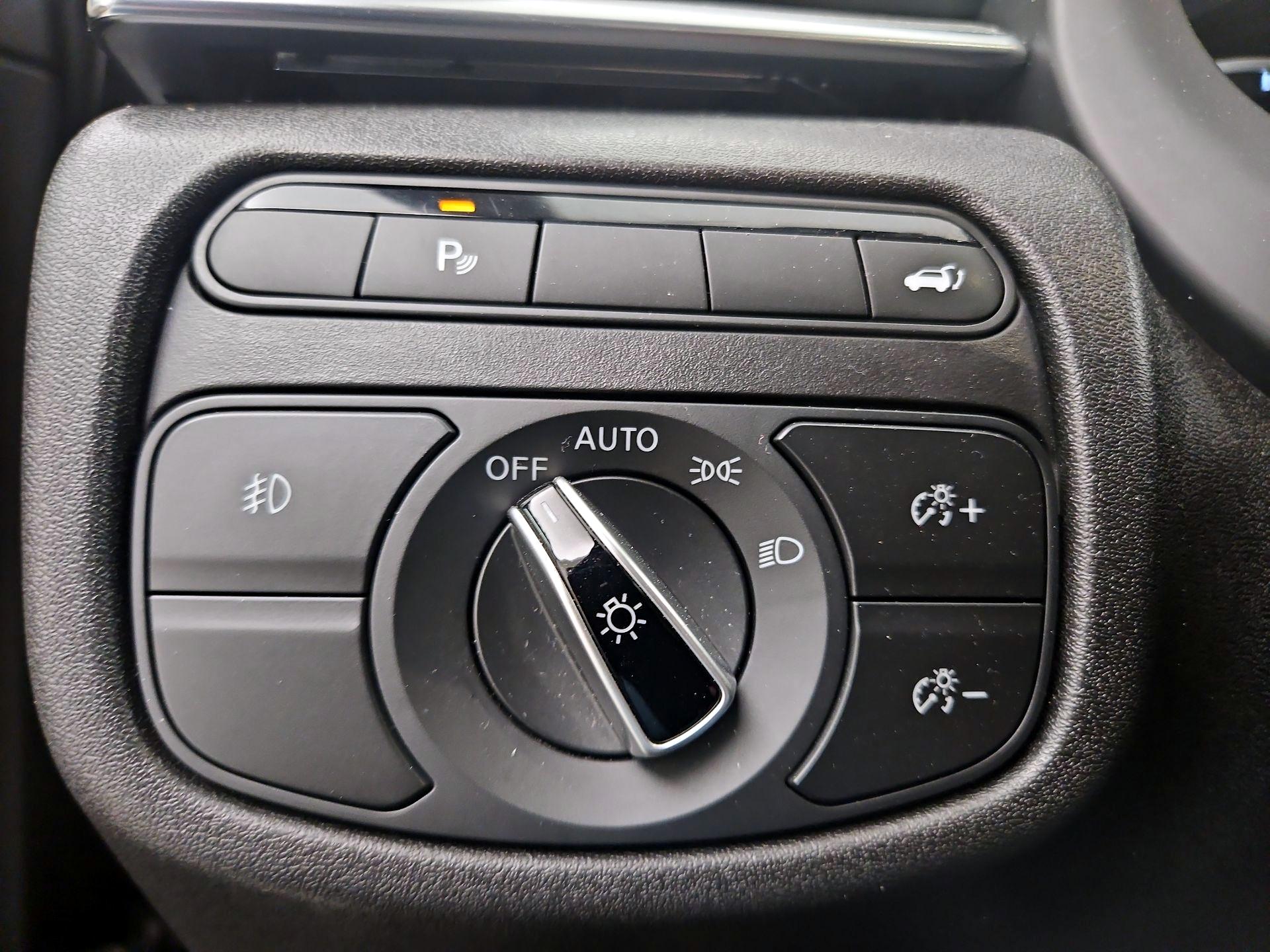 Thumbnail: 2019 INFINITI QX50 - 13