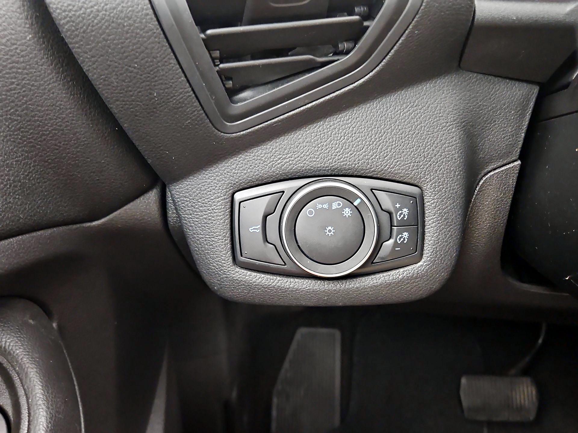 Thumbnail: 2018 Ford Escape - 13