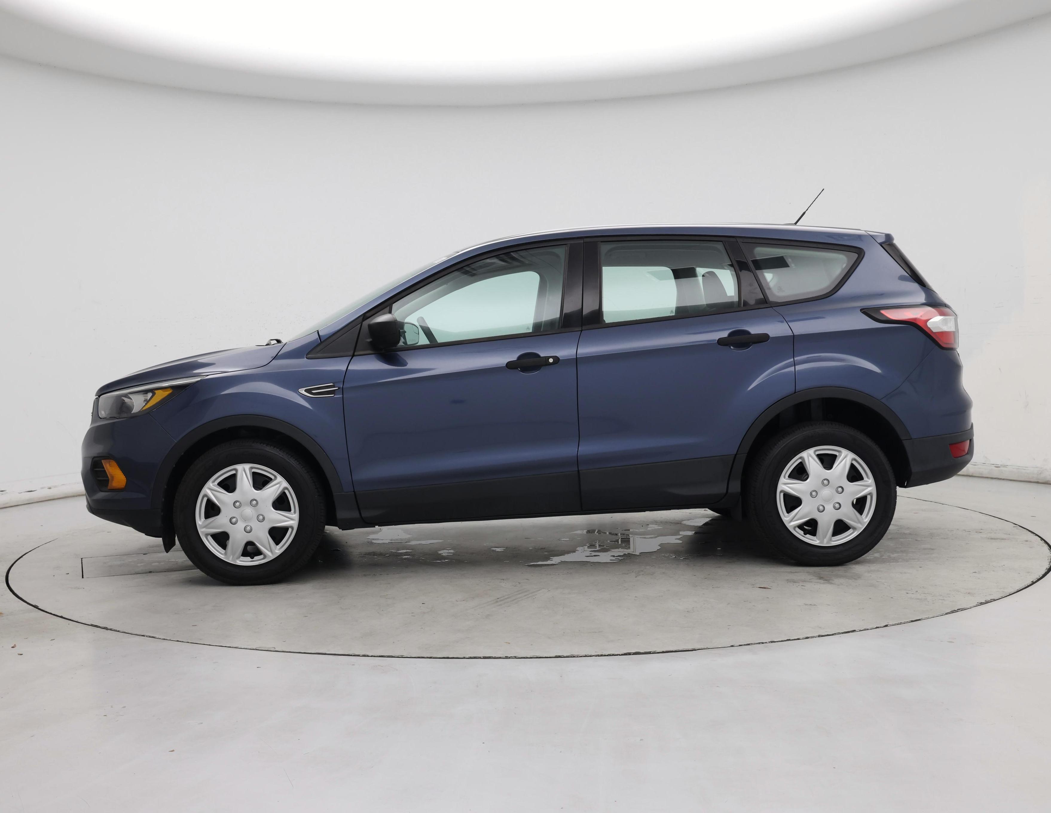 Thumbnail: 2018 Ford Escape - 3