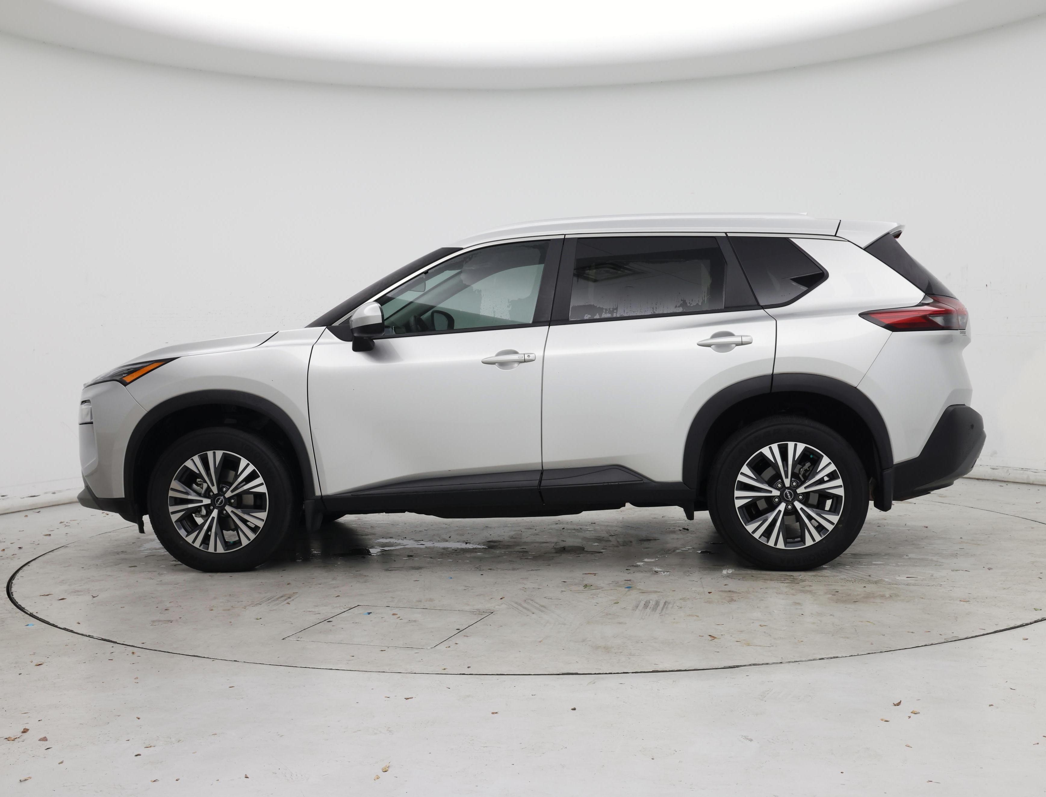 Thumbnail: 2023 Nissan Rogue - 3