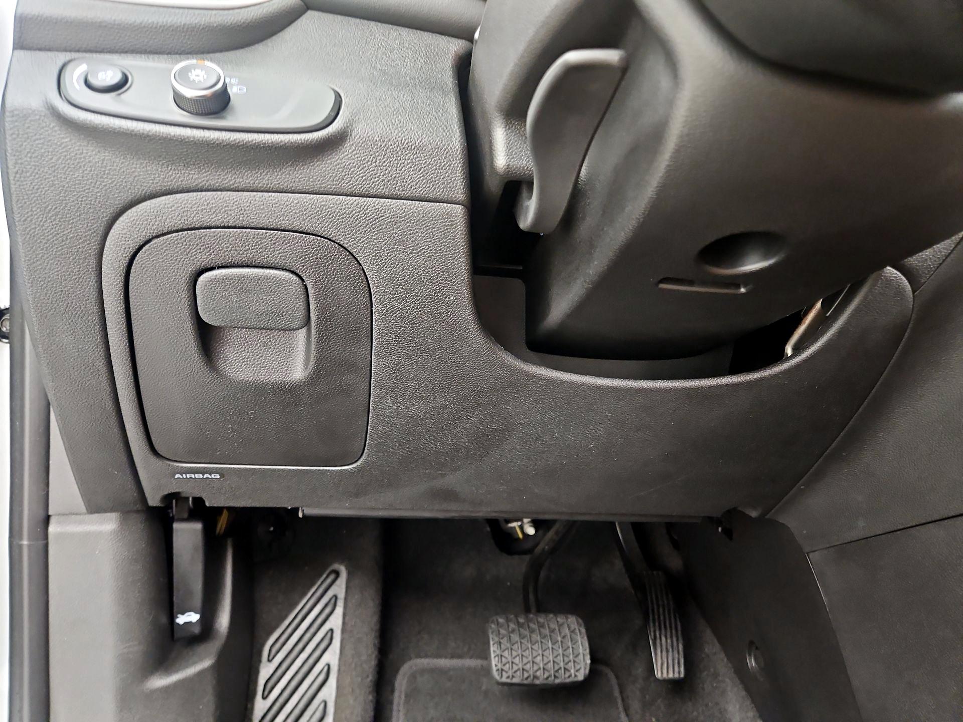 Thumbnail: 2020 Chevrolet Trax - 13