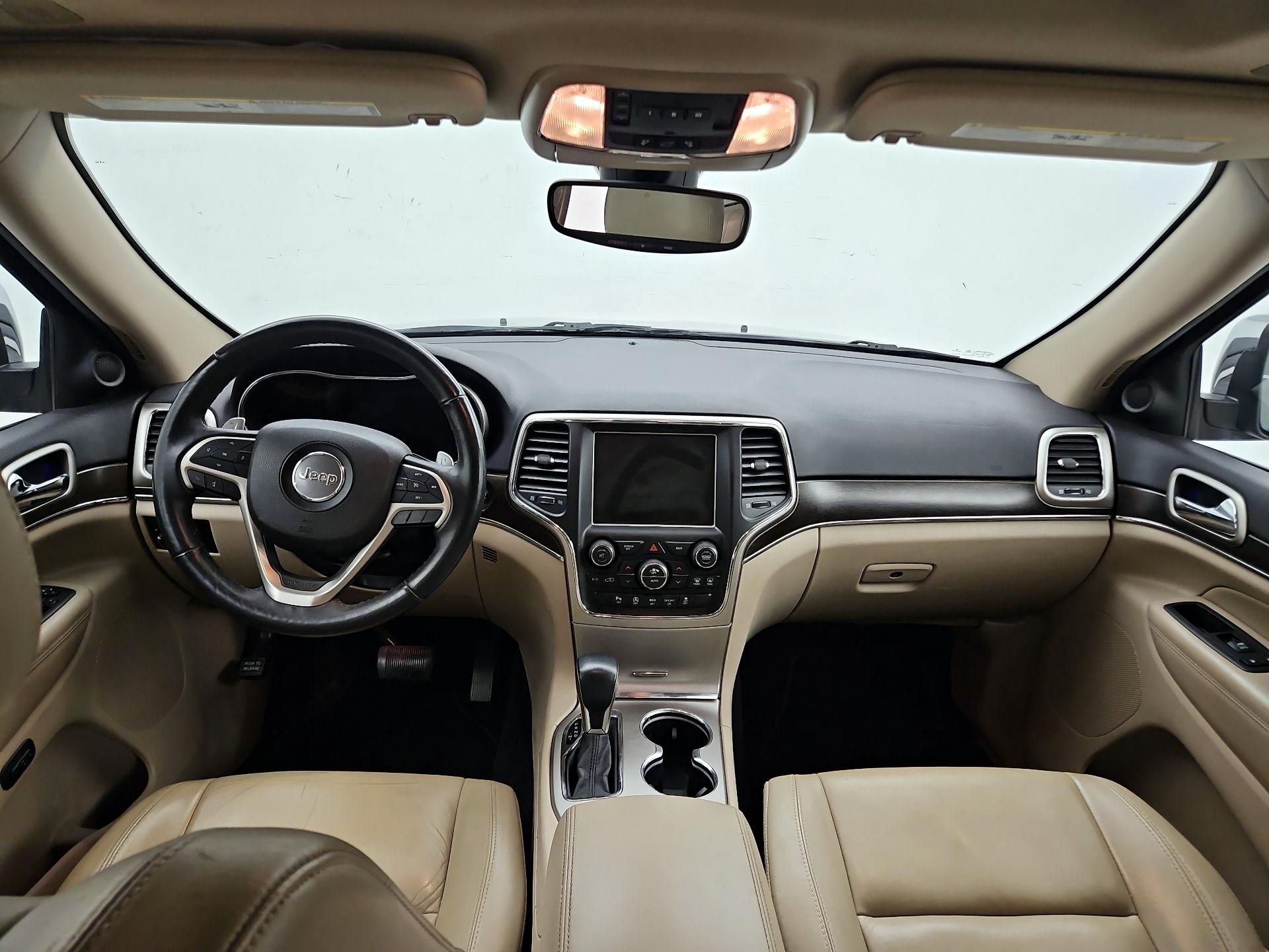 Thumbnail: 2017 Jeep Grand Cherokee - 9