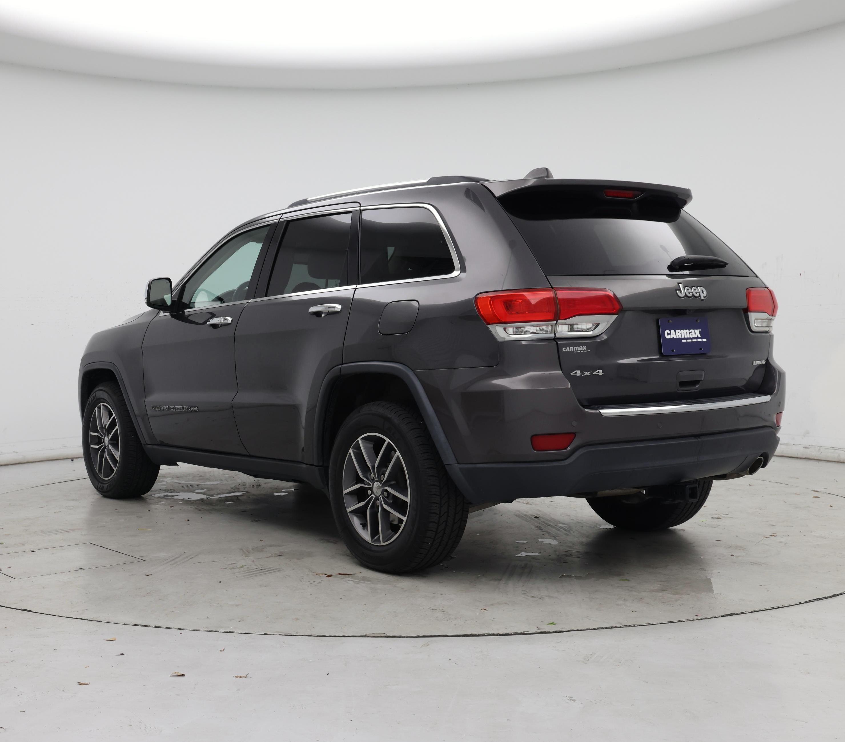 Thumbnail: 2017 Jeep Grand Cherokee - 2