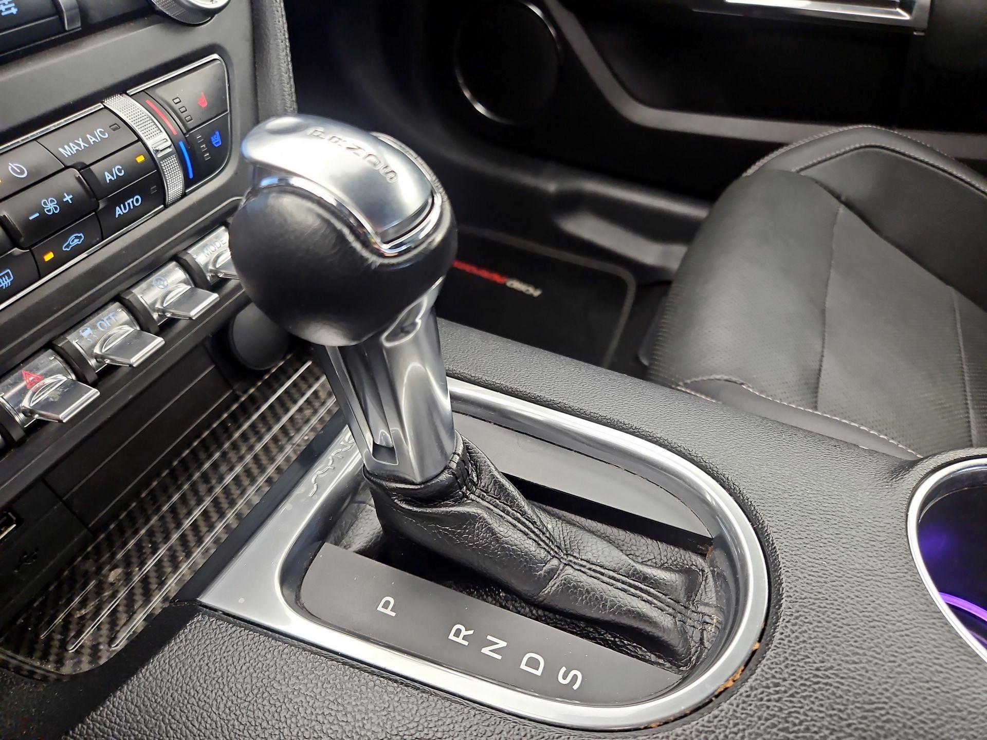 Thumbnail: 2019 Ford Mustang - 17
