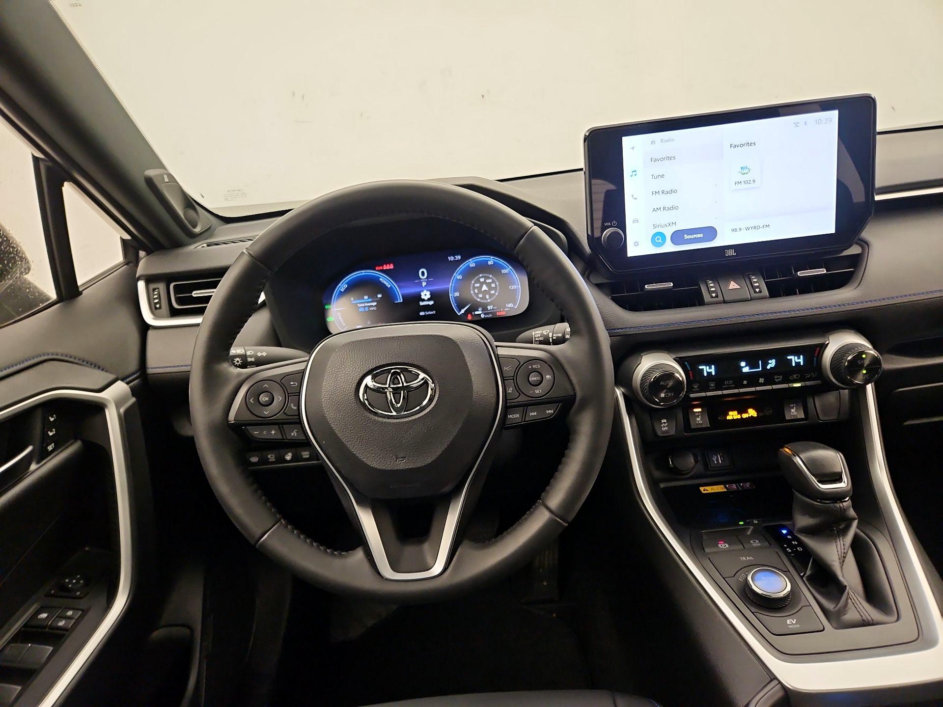 Thumbnail: 2024 Toyota RAV4 - 10