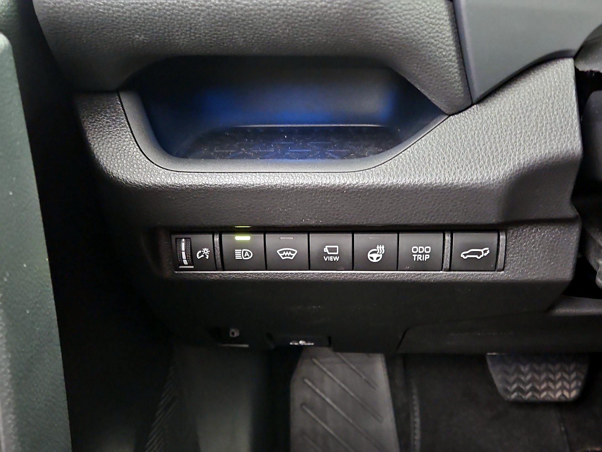 Thumbnail: 2024 Toyota RAV4 - 13