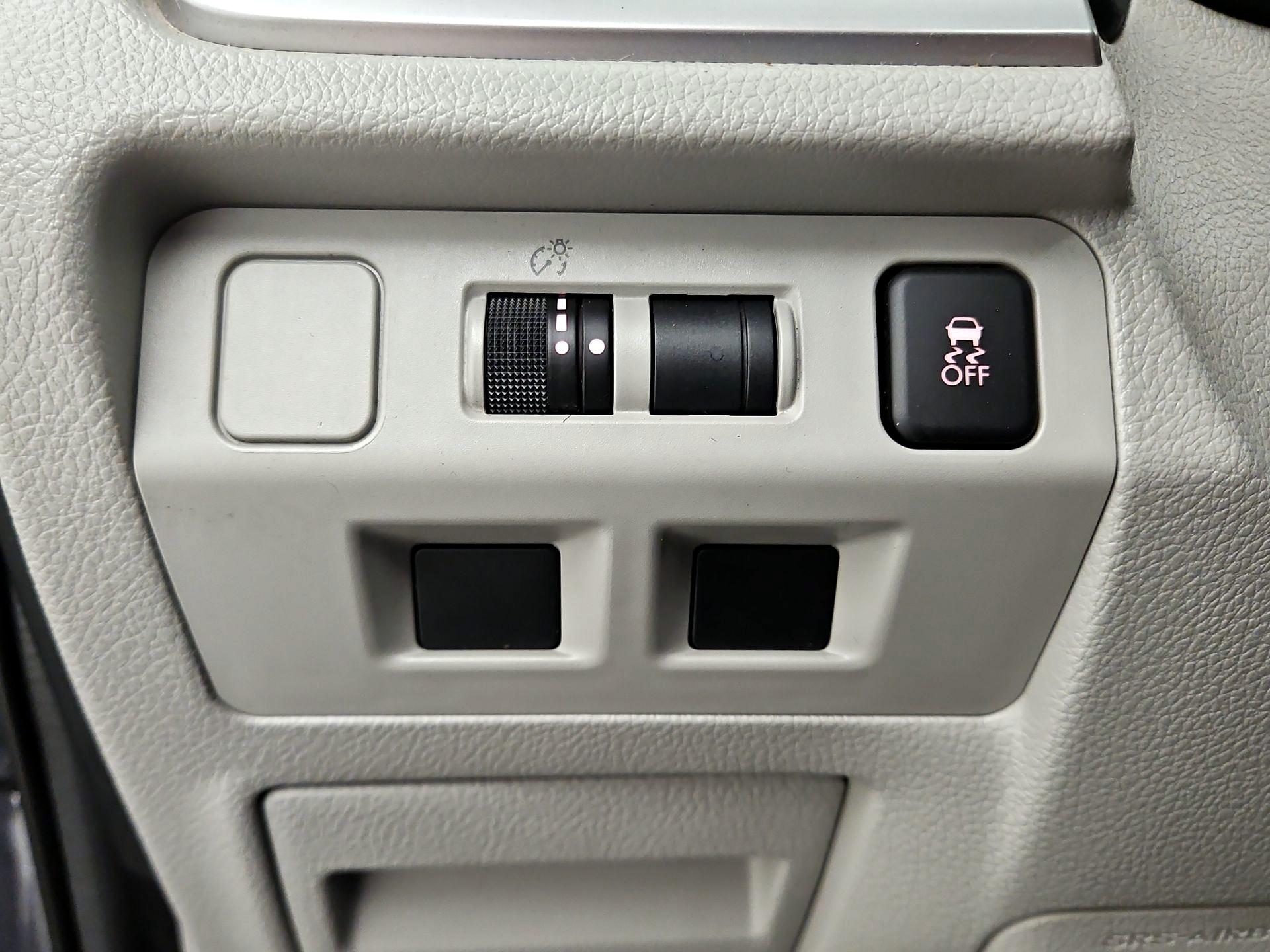 Thumbnail: 2016 Subaru Forester - 13