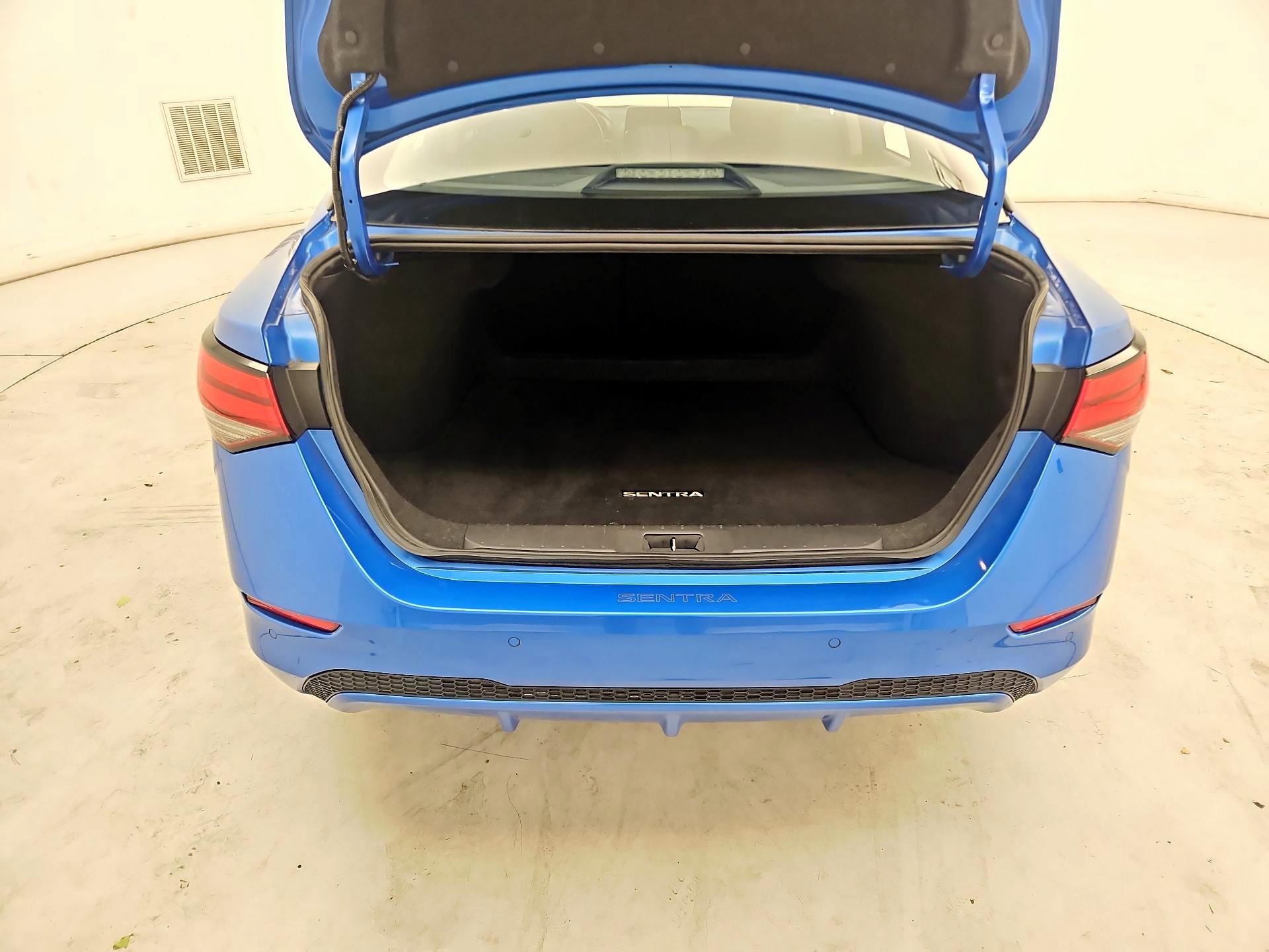 Thumbnail: 2024 Nissan Sentra - 20