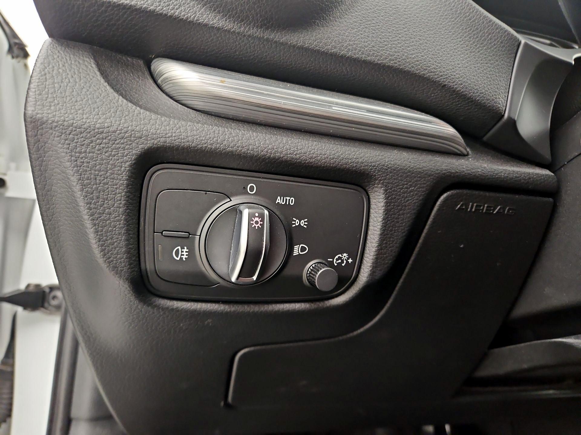 Thumbnail: 2016 Audi A3 - 13