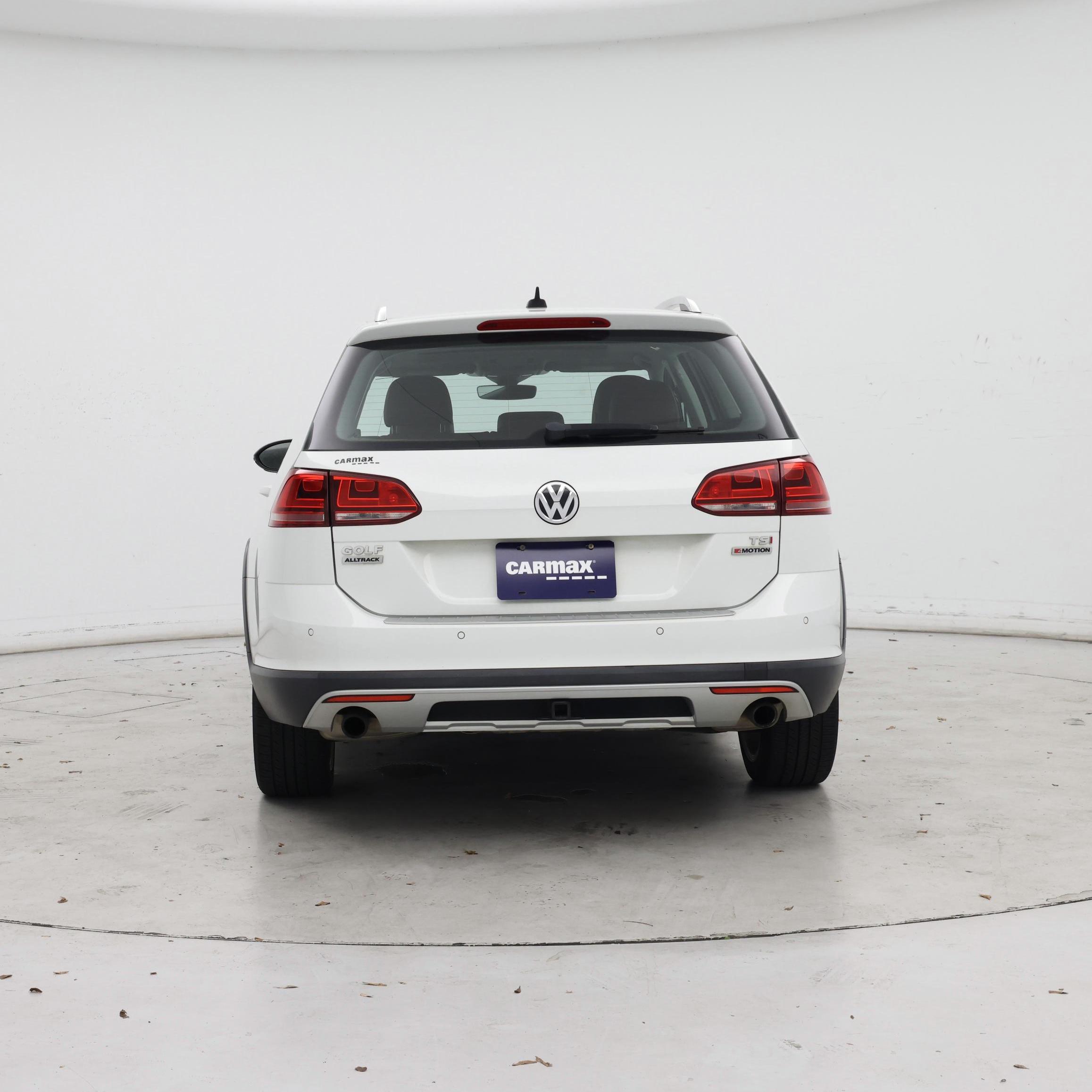 Thumbnail: 2017 Volkswagen Golf - 6