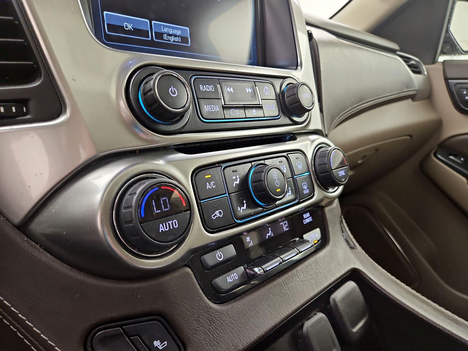 Thumbnail: 2019 Chevrolet Tahoe - 17