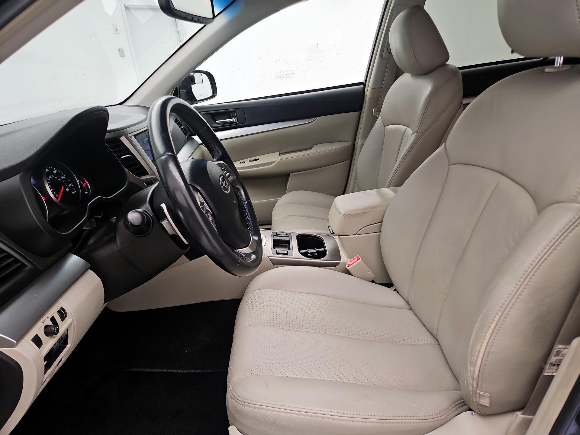 Thumbnail: 2014 Subaru Outback - 11