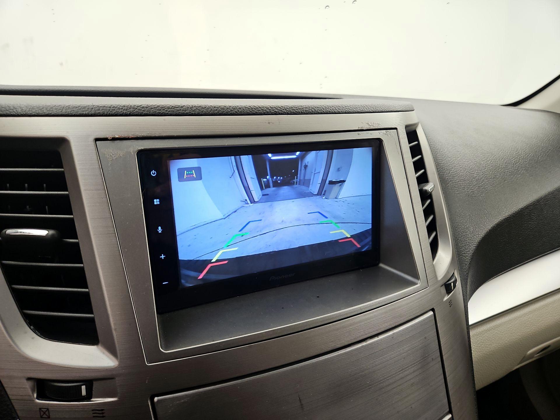 Thumbnail: 2014 Subaru Outback - 14