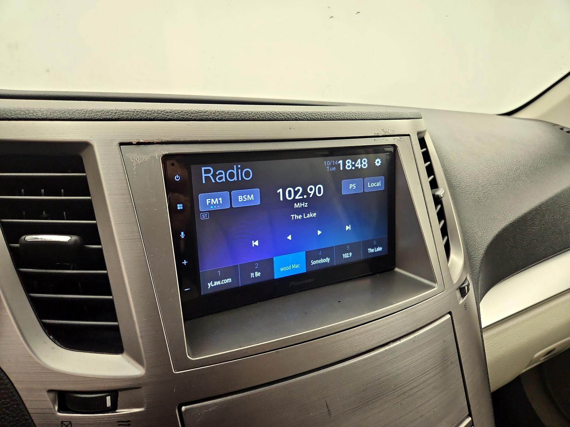 Thumbnail: 2014 Subaru Outback - 15