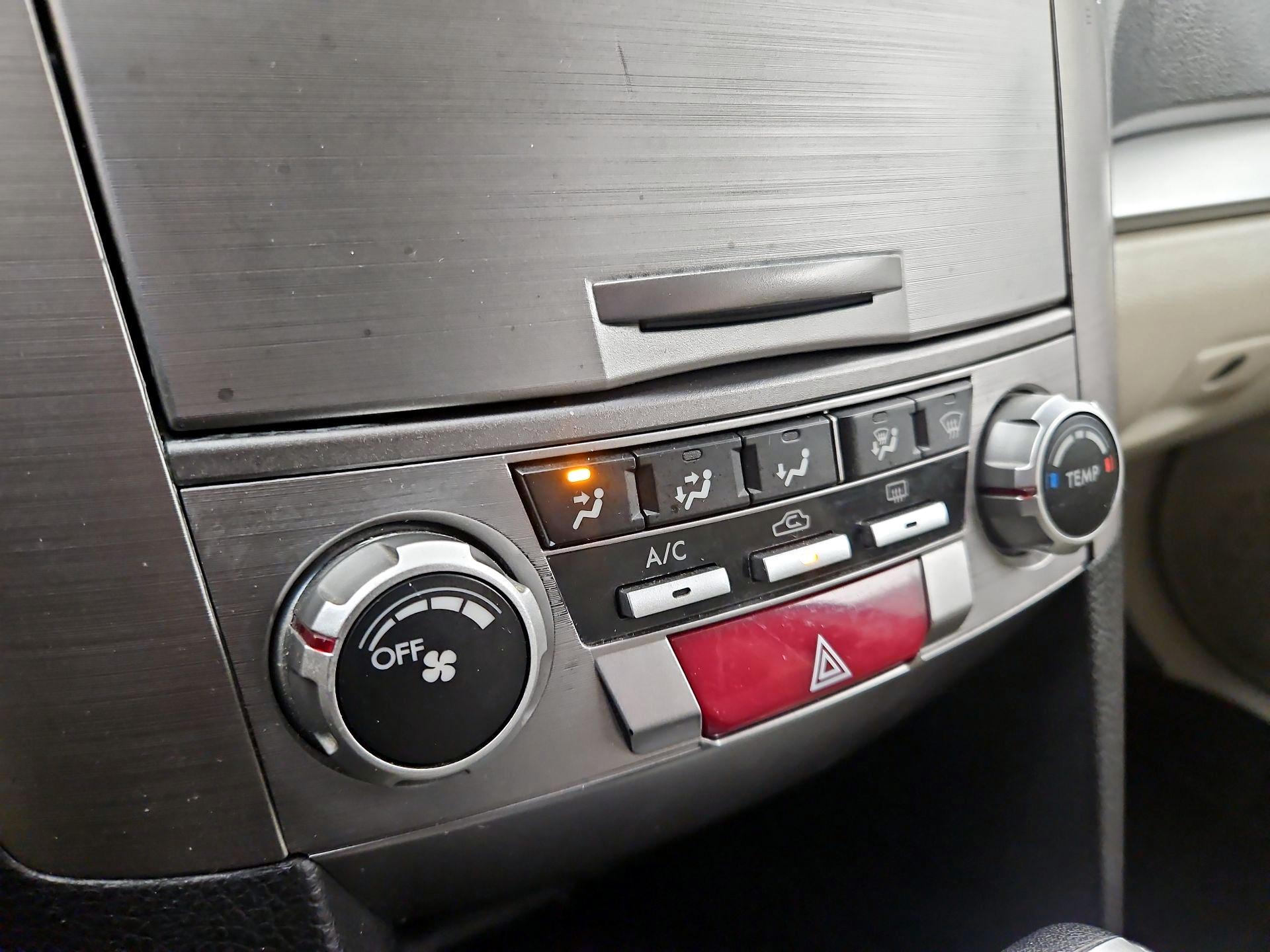 Thumbnail: 2014 Subaru Outback - 16
