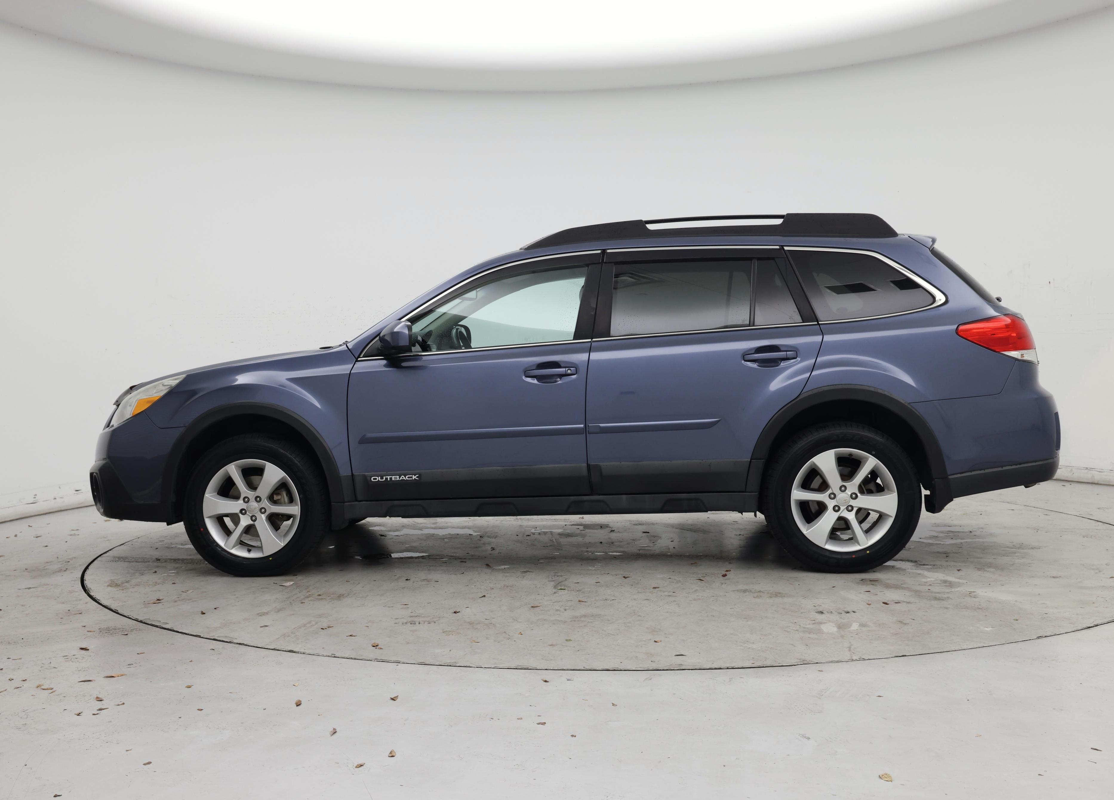 Thumbnail: 2014 Subaru Outback - 3