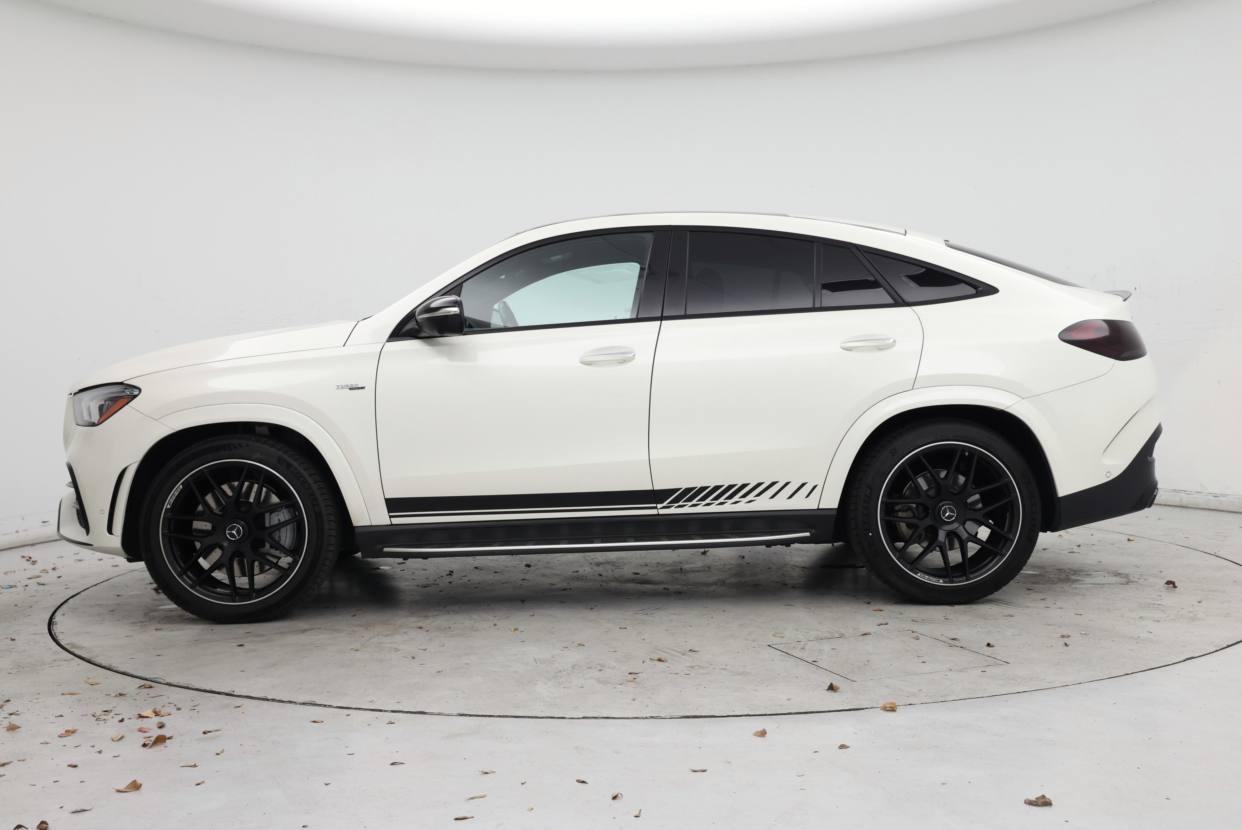 Thumbnail: 2021 Mercedes-Benz GLE - 3