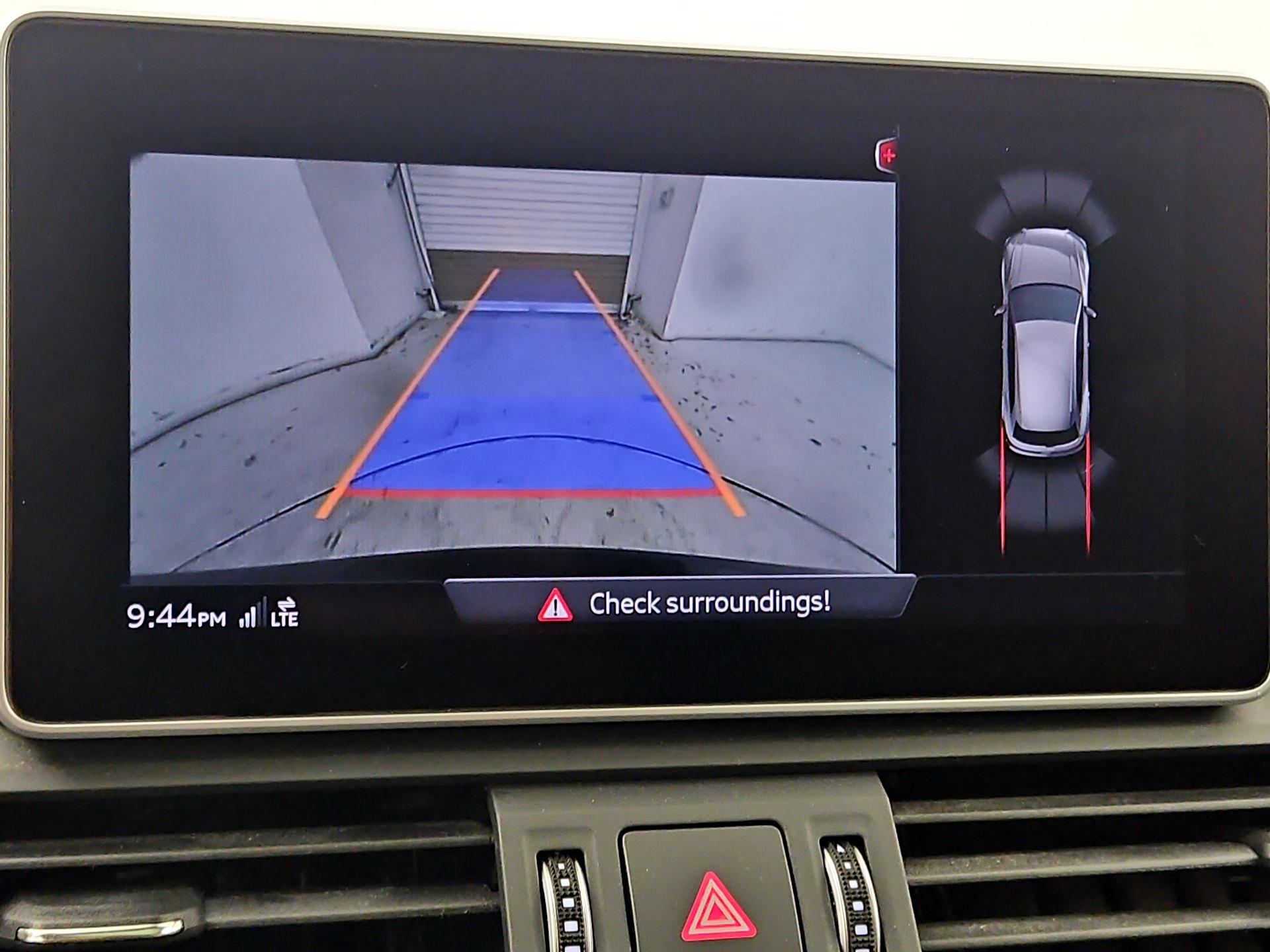 Thumbnail: 2020 Audi Q5 - 15