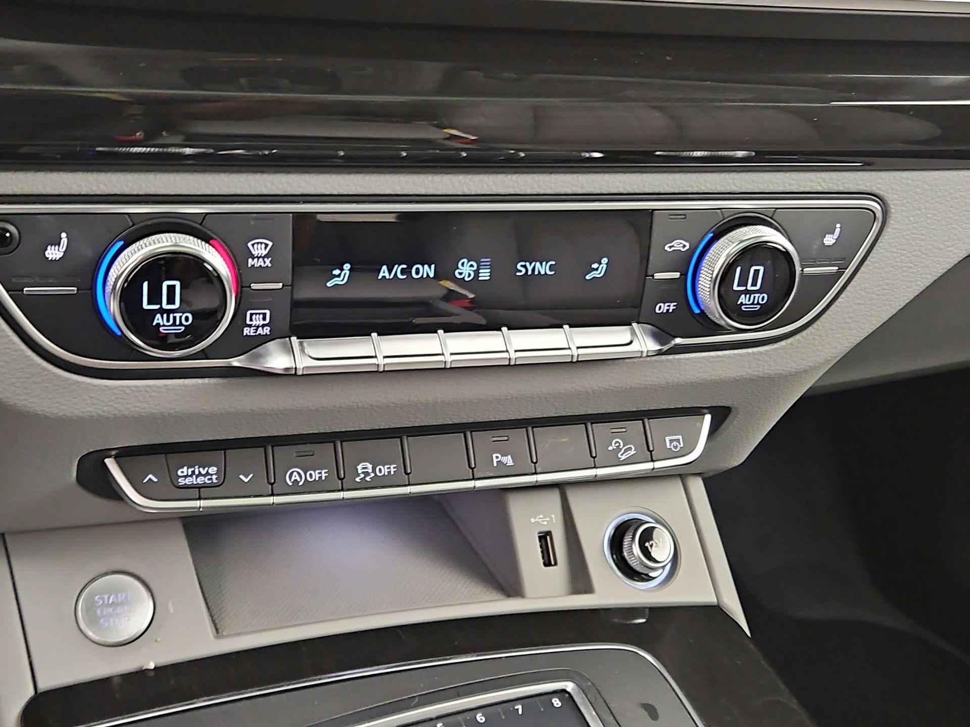 Thumbnail: 2020 Audi Q5 - 17