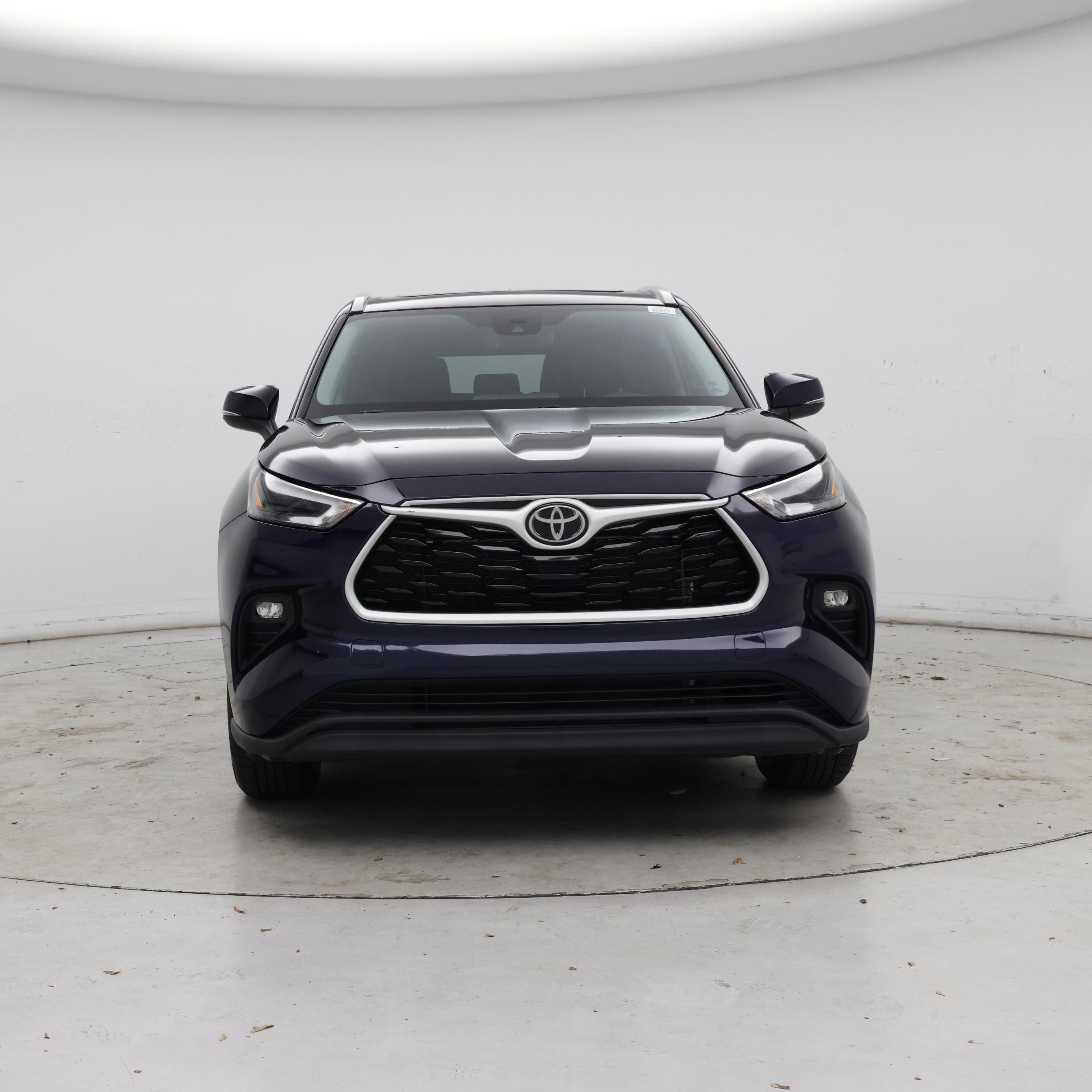Thumbnail: 2022 Toyota Highlander - 5