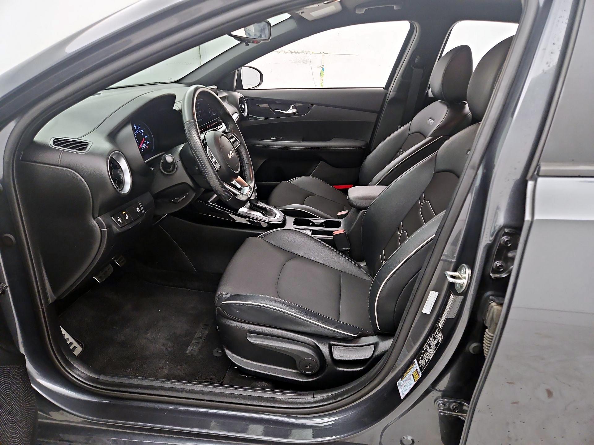 Thumbnail: 2023 Kia Forte - 11