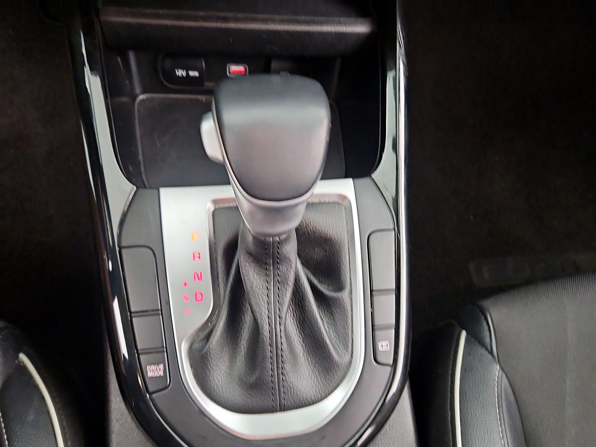 Thumbnail: 2023 Kia Forte - 17