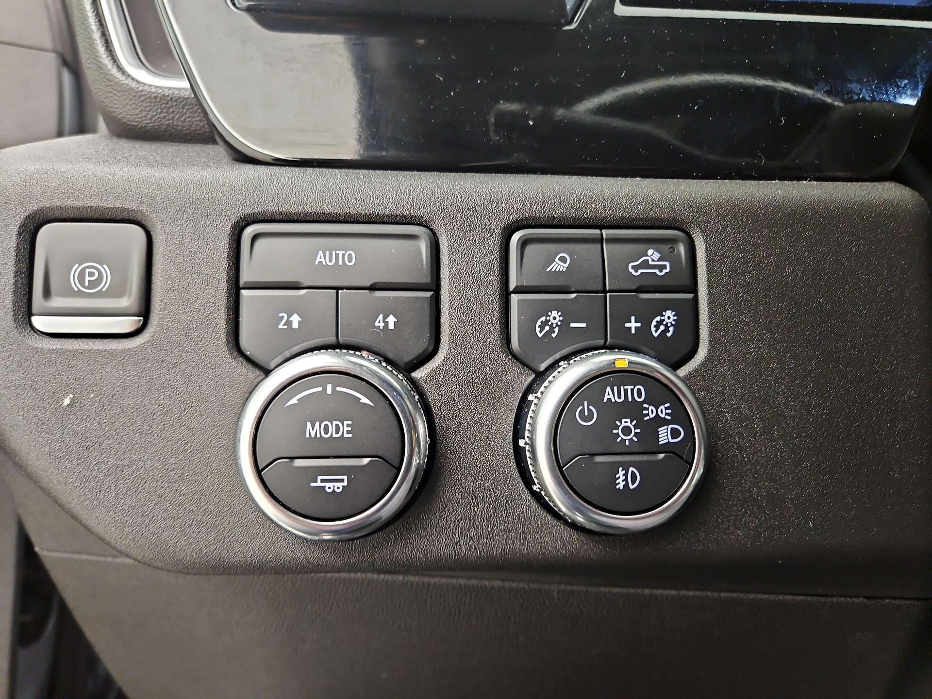 Thumbnail: 2024 GMC Sierra 1500 - 13