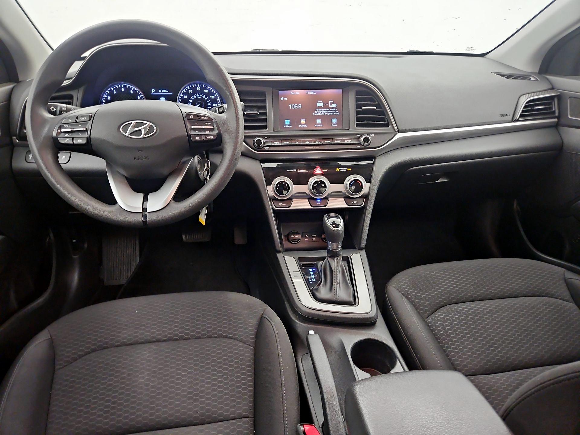 Thumbnail: 2019 Hyundai Elantra - 9