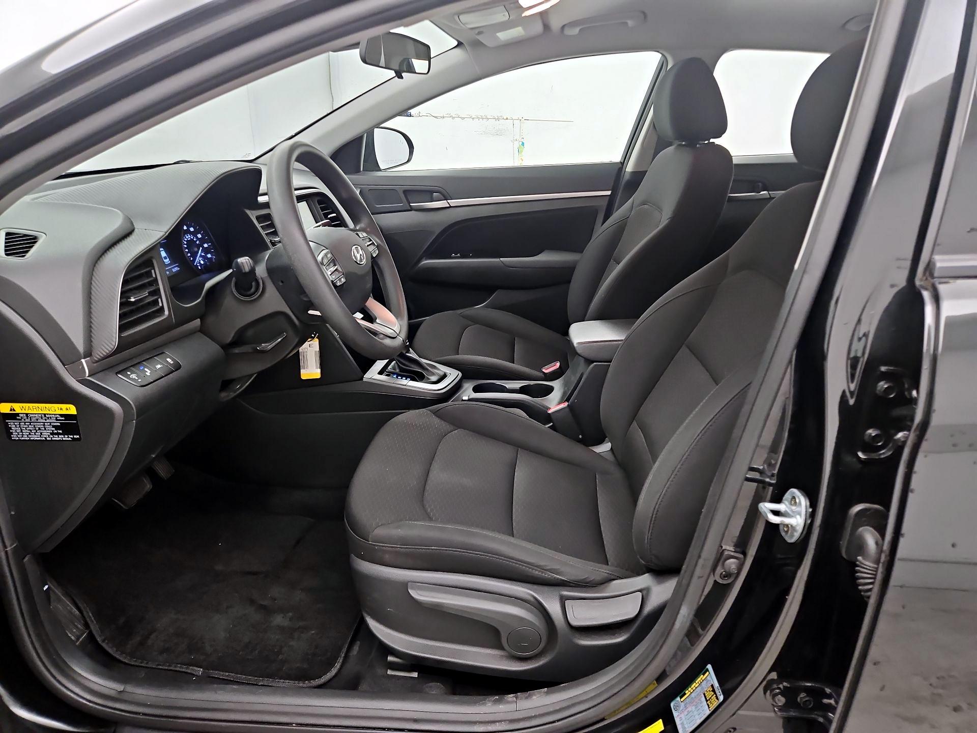 Thumbnail: 2019 Hyundai Elantra - 11