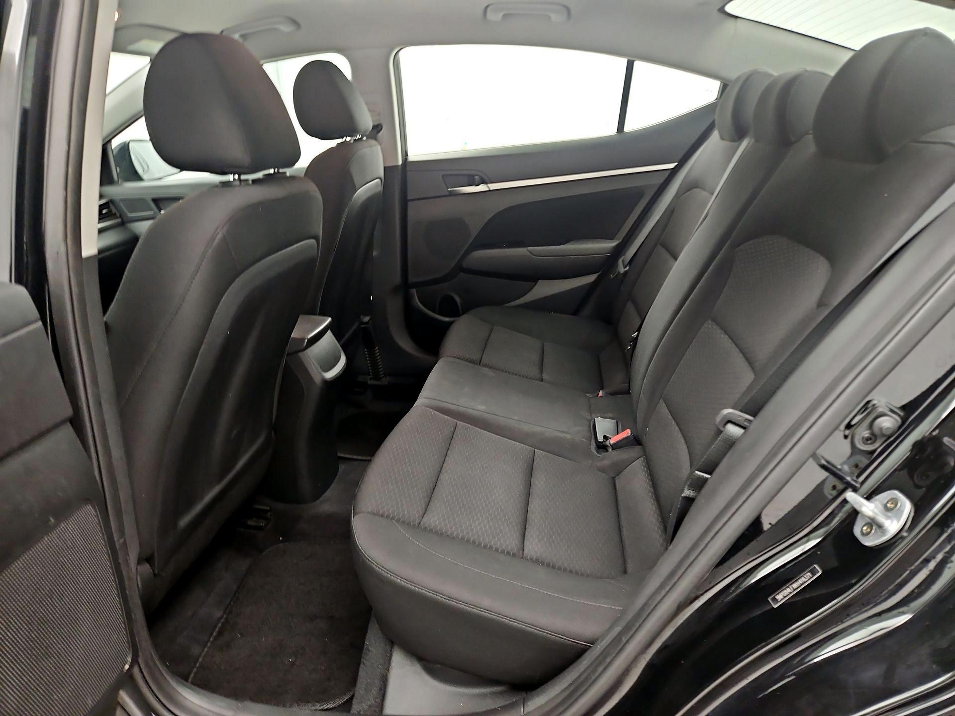 Thumbnail: 2019 Hyundai Elantra - 19