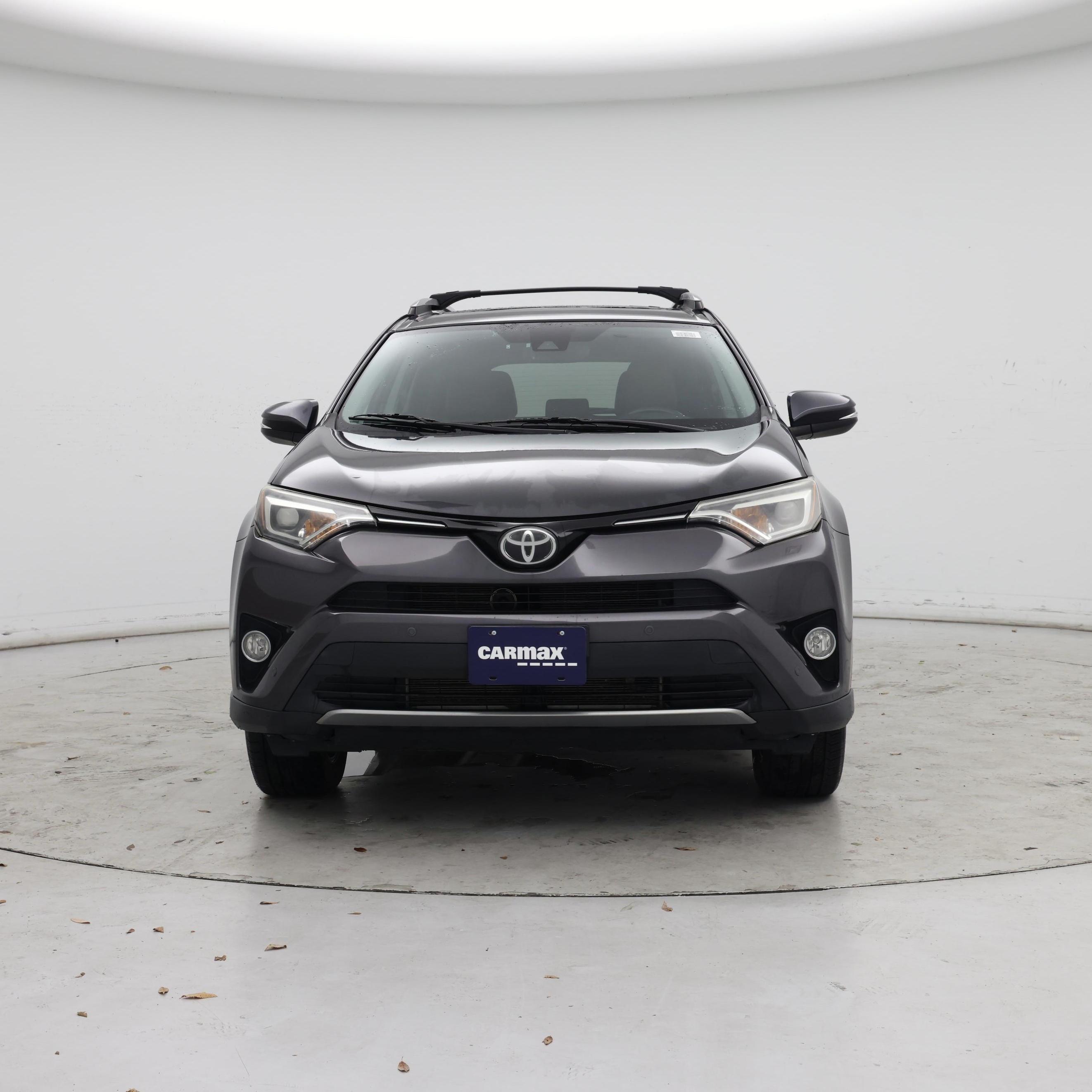 Thumbnail: 2017 Toyota RAV4 - 5