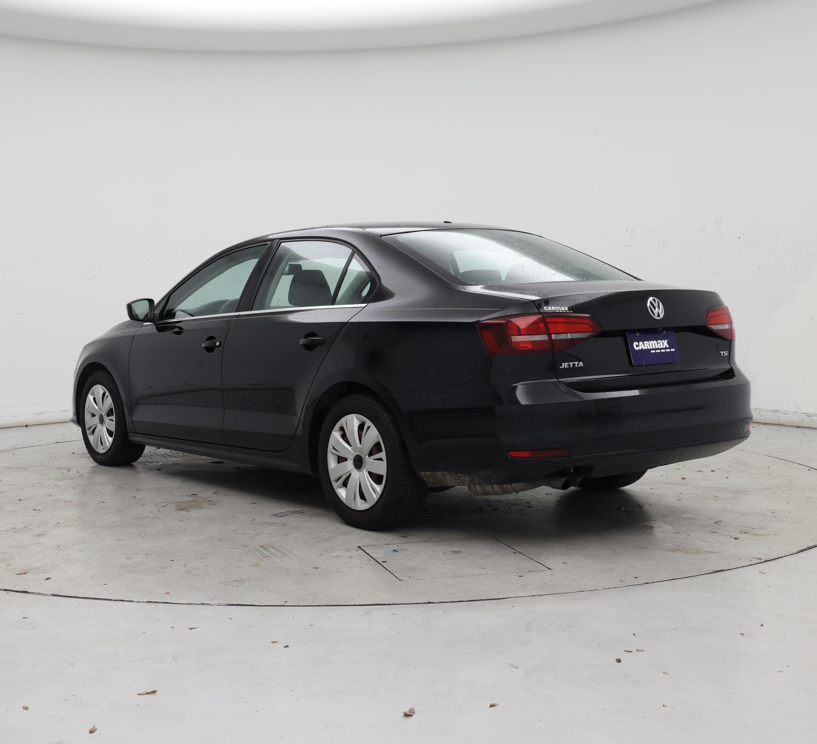 Thumbnail: 2017 Volkswagen Jetta - 2