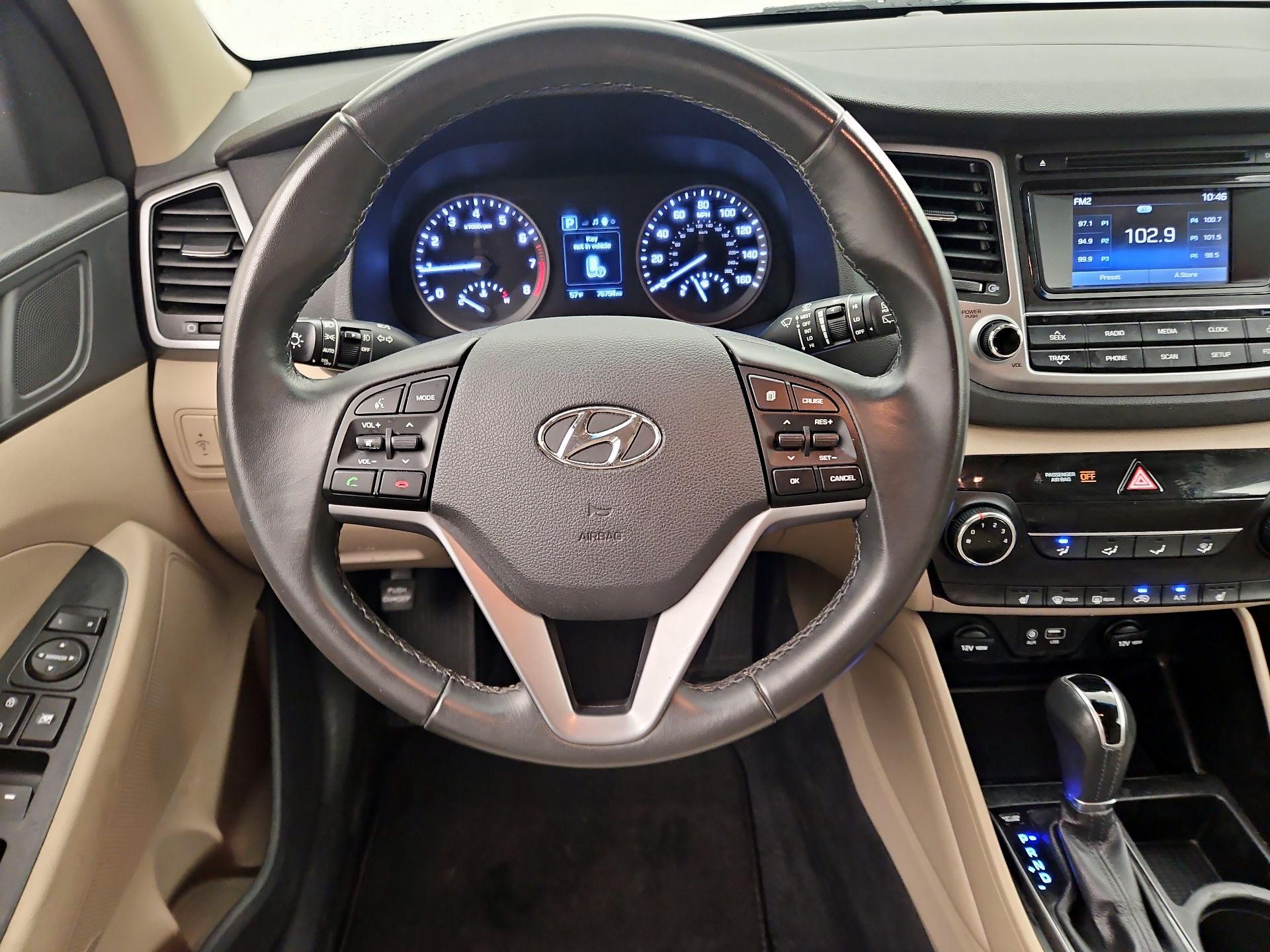 Thumbnail: 2017 Hyundai Tucson - 10
