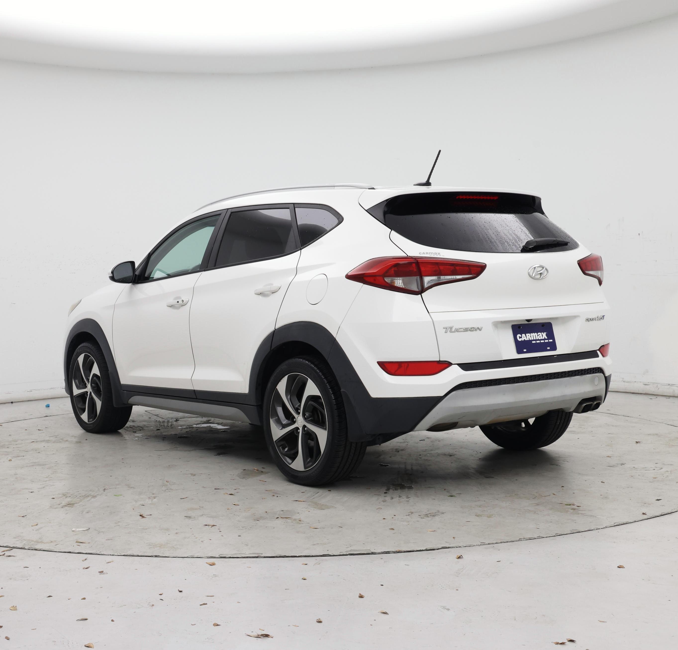 Thumbnail: 2017 Hyundai Tucson - 2