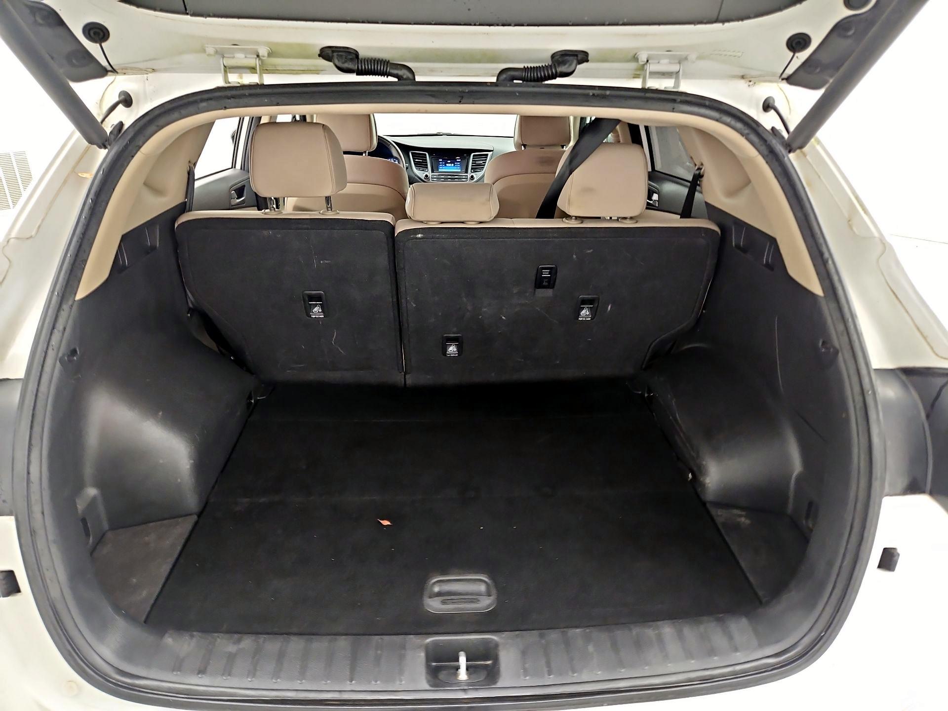 Thumbnail: 2017 Hyundai Tucson - 20