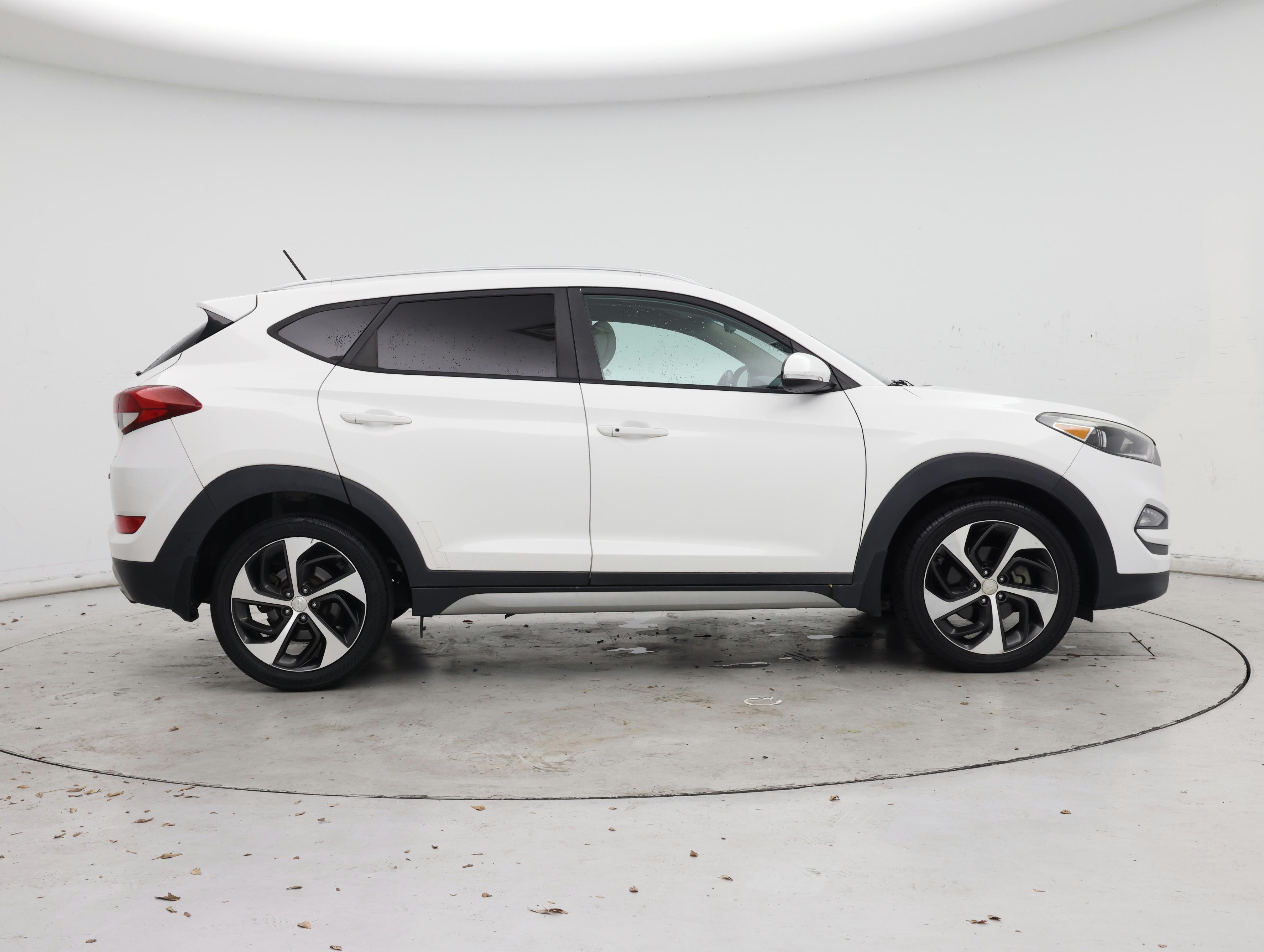 Thumbnail: 2017 Hyundai Tucson - 7