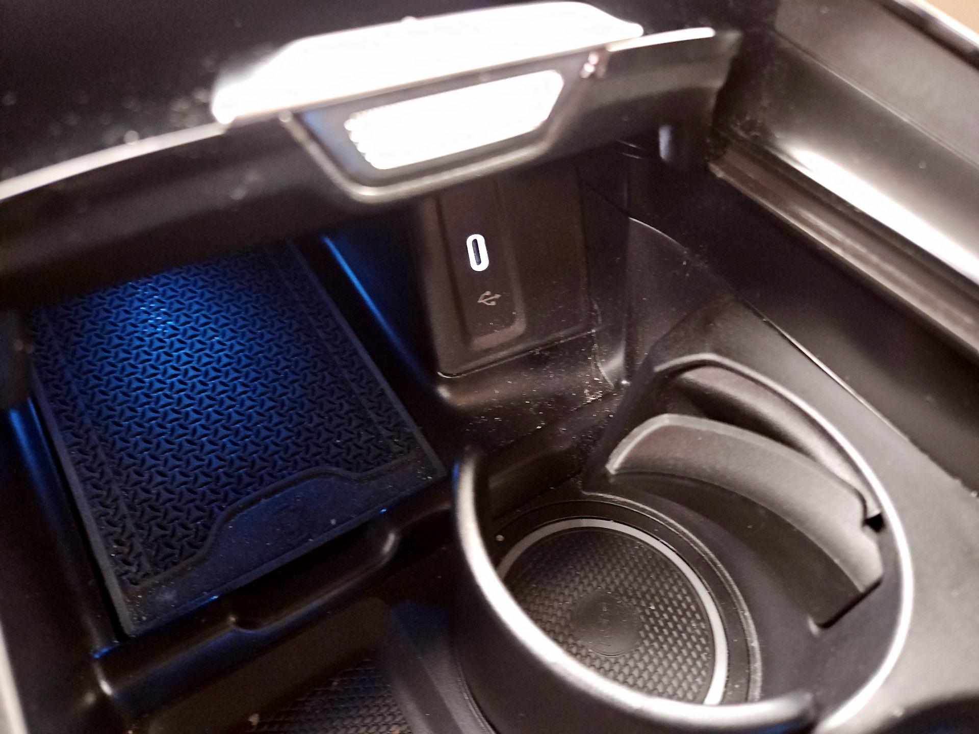 Thumbnail: 2024 Mercedes-Benz GLC - 18